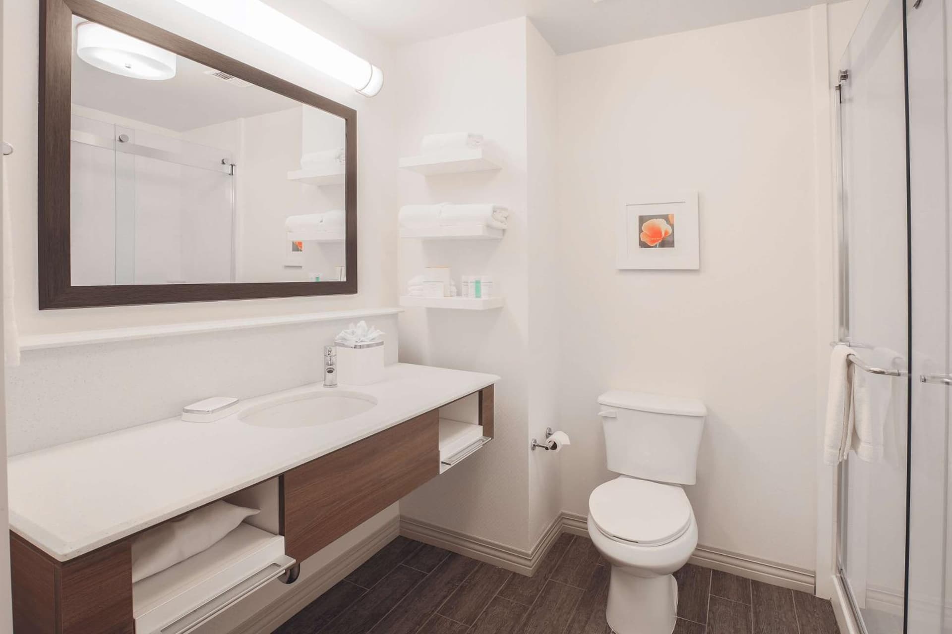 Hampton Inn & Suites Camarillo gallery photo in Camarillo, CA — image 17