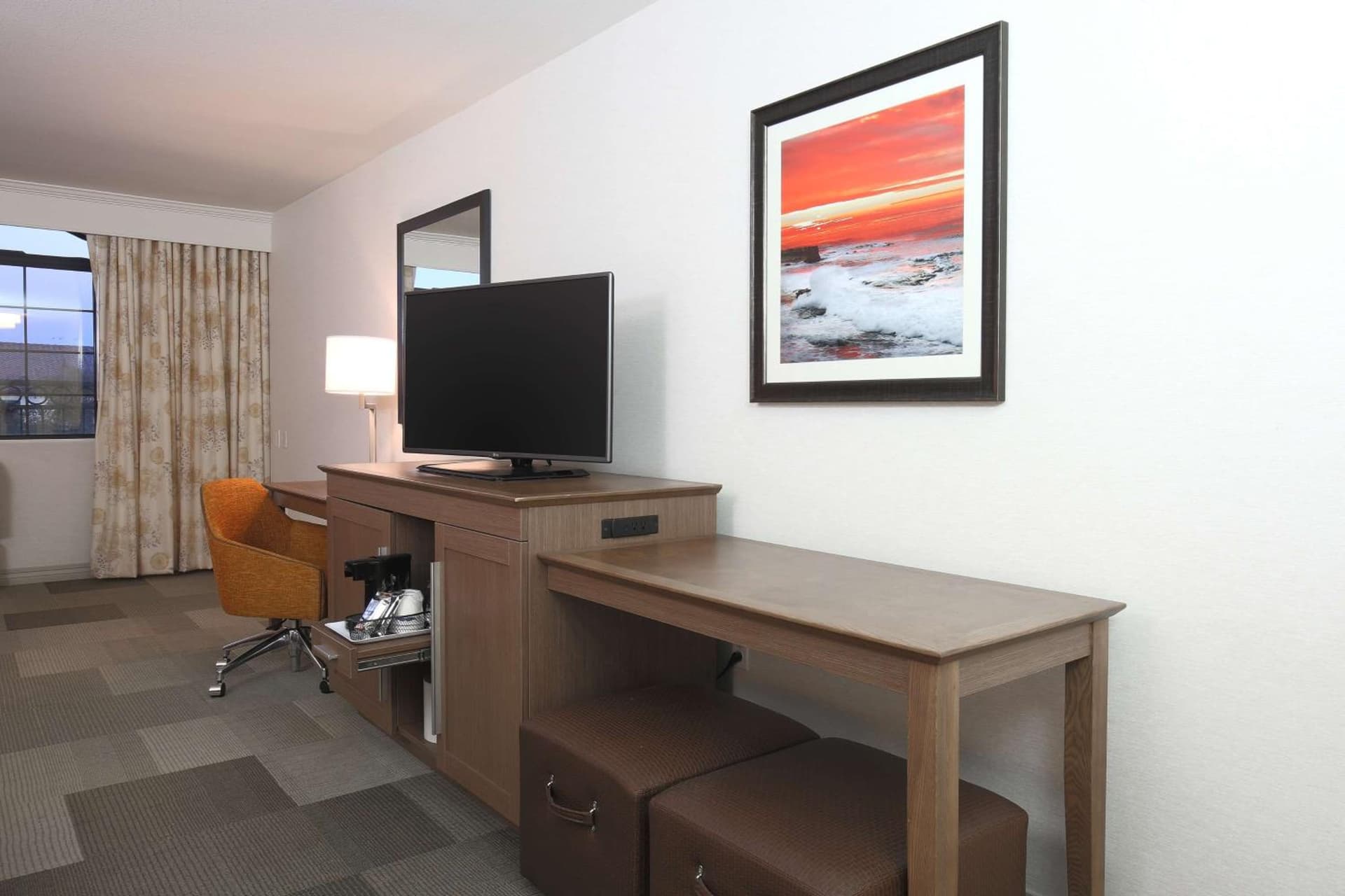 Hampton Inn & Suites Camarillo gallery photo in Camarillo, CA — image 47