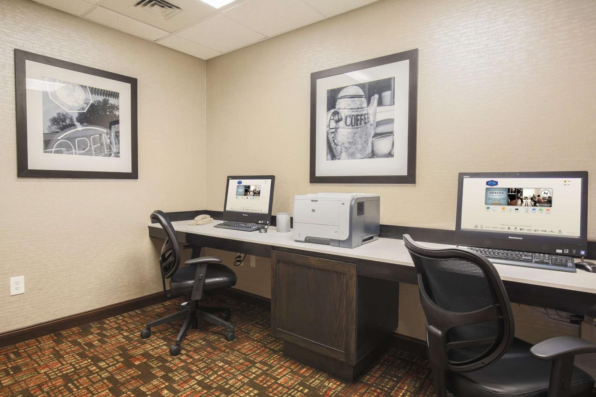Hampton Inn & Suites Camarillo gallery photo in Camarillo, CA — image 16