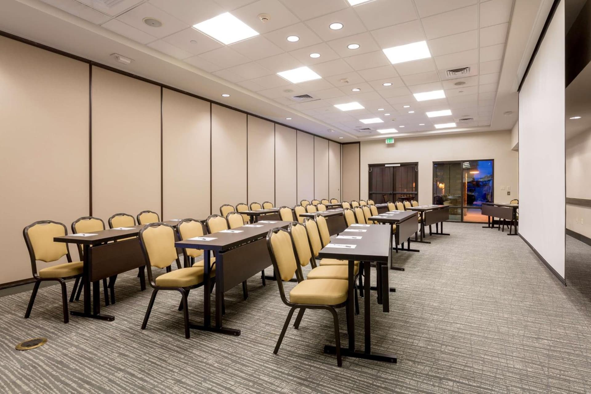 Hampton Inn & Suites San Diego-Poway gallery photo in Poway, CA — image 5