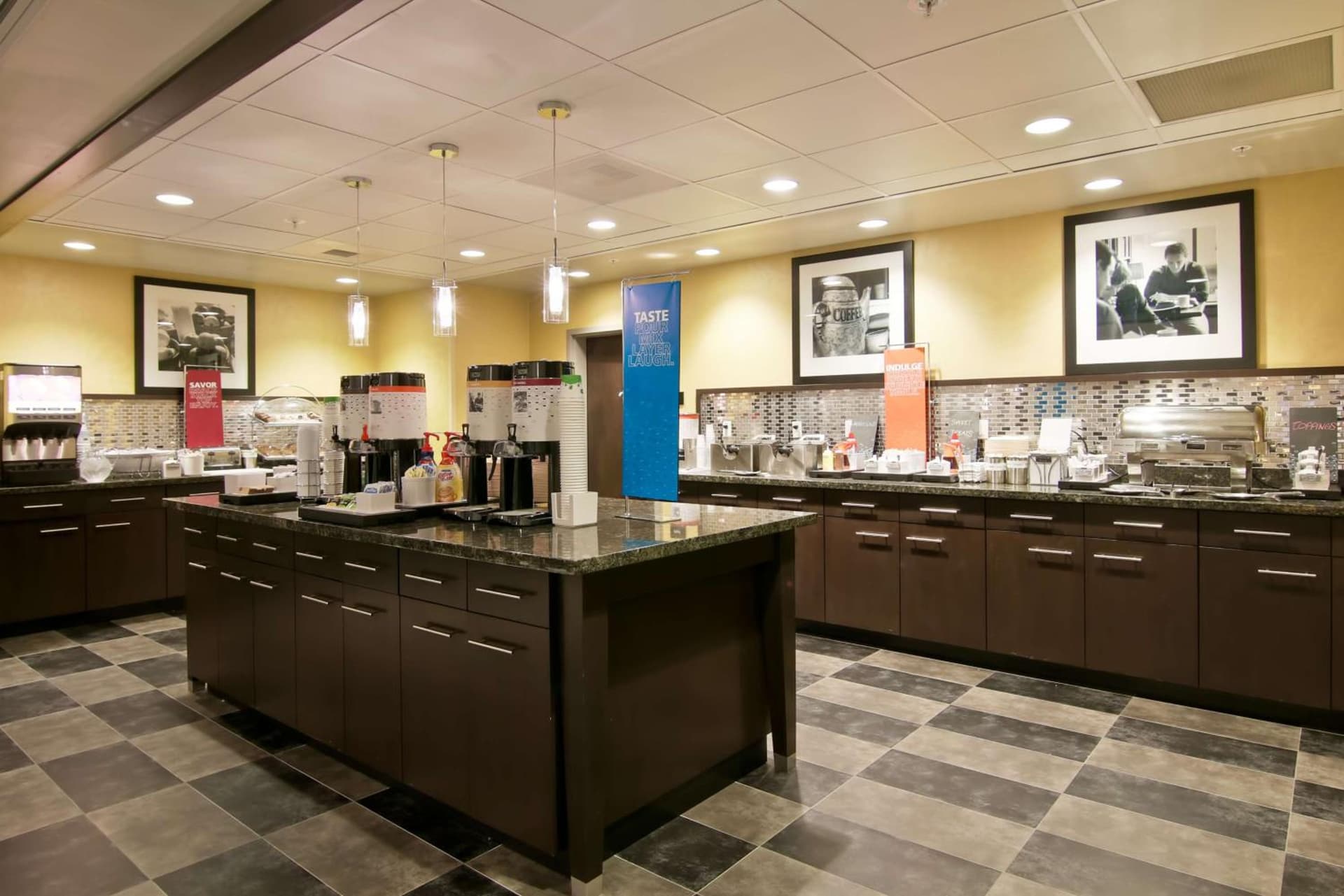 Hampton Inn & Suites Bellevue Downtown/Seattle gallery photo in Bellevue, WA — image 22