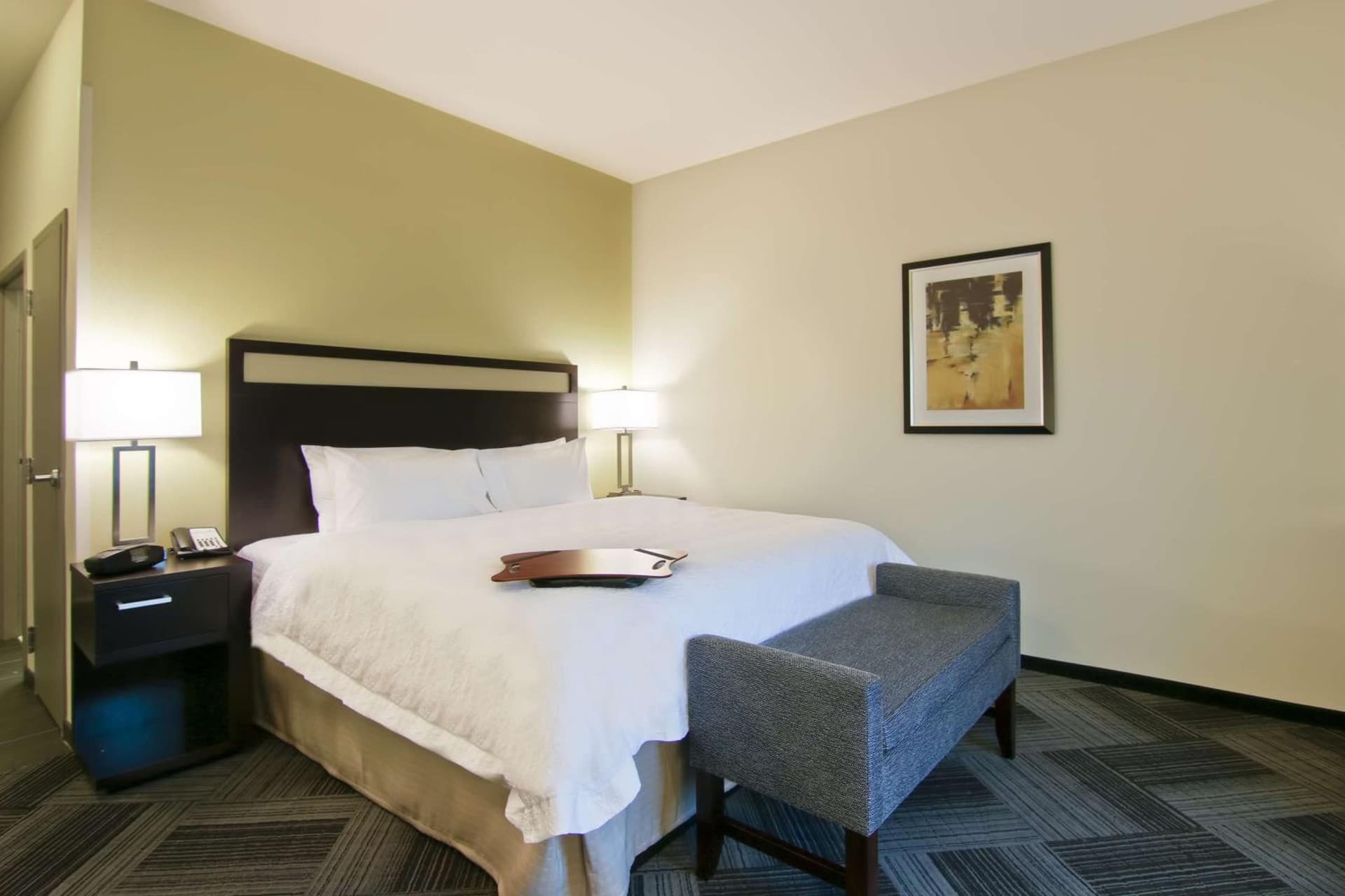 Hampton Inn & Suites Bellevue Downtown/Seattle gallery photo in Bellevue, WA — image 31