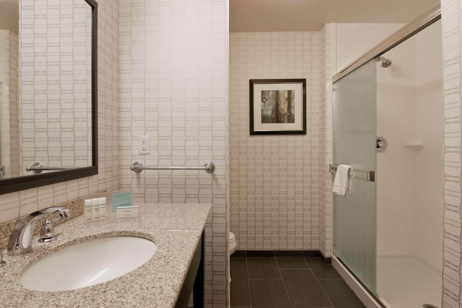Hampton Inn & Suites Bellevue Downtown/Seattle gallery photo in Bellevue, WA — image 35