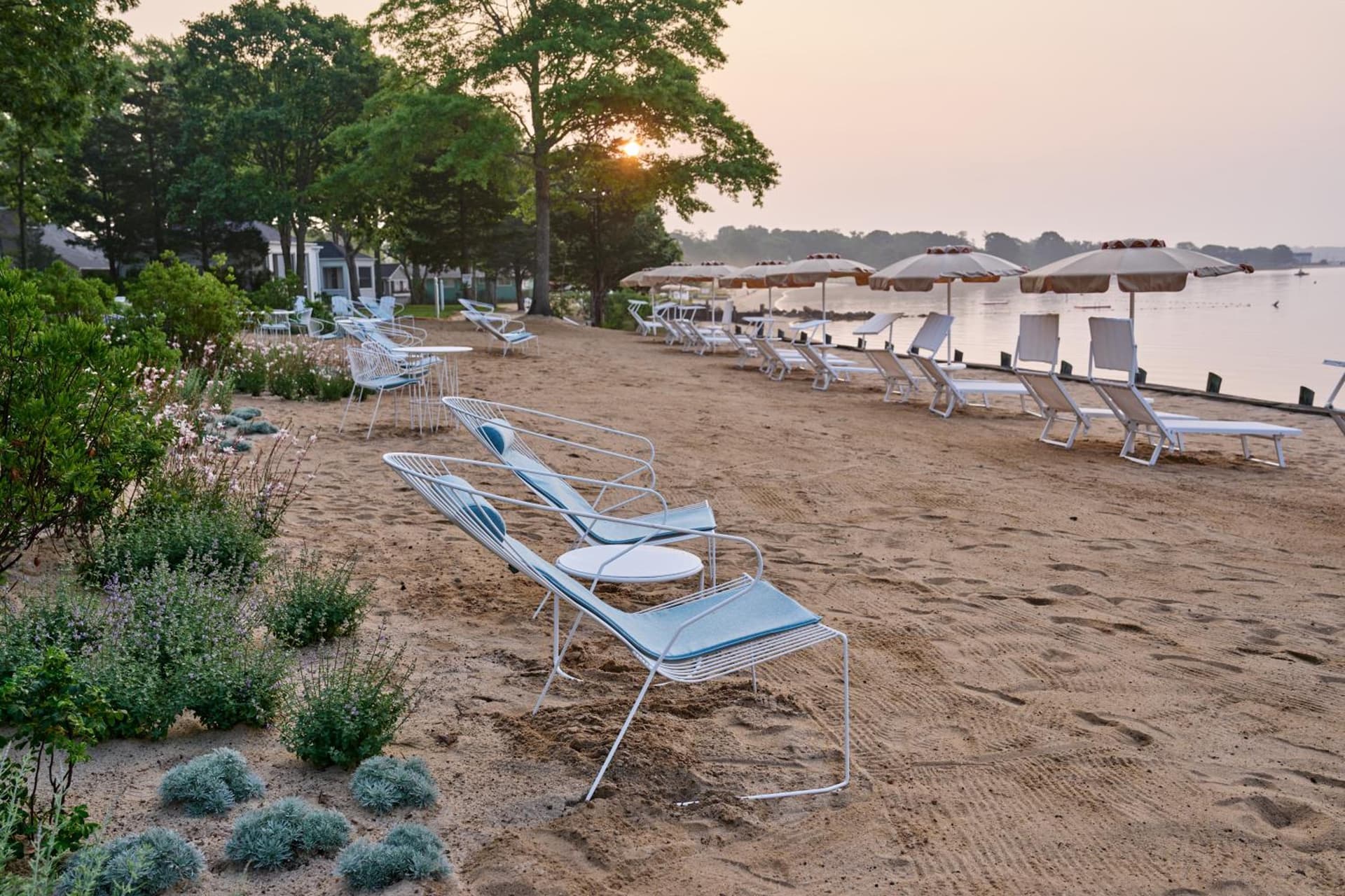 Silver Sands Motel & Beach Bungalows gallery photo in Greenport, NY — image 20