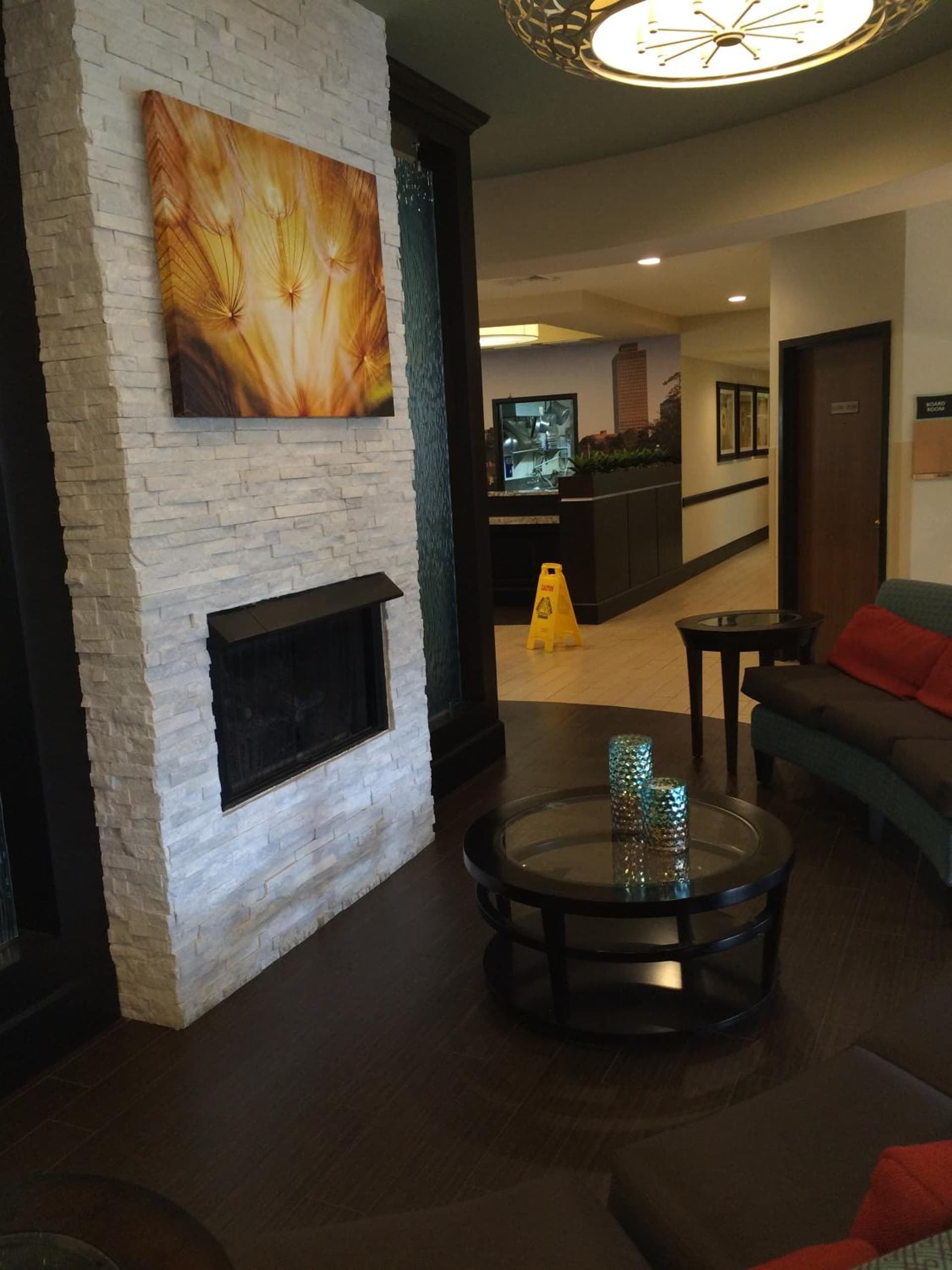 Club Hotel Nashville Inn & Suites interior in Nashville, TN — gallery photo 2