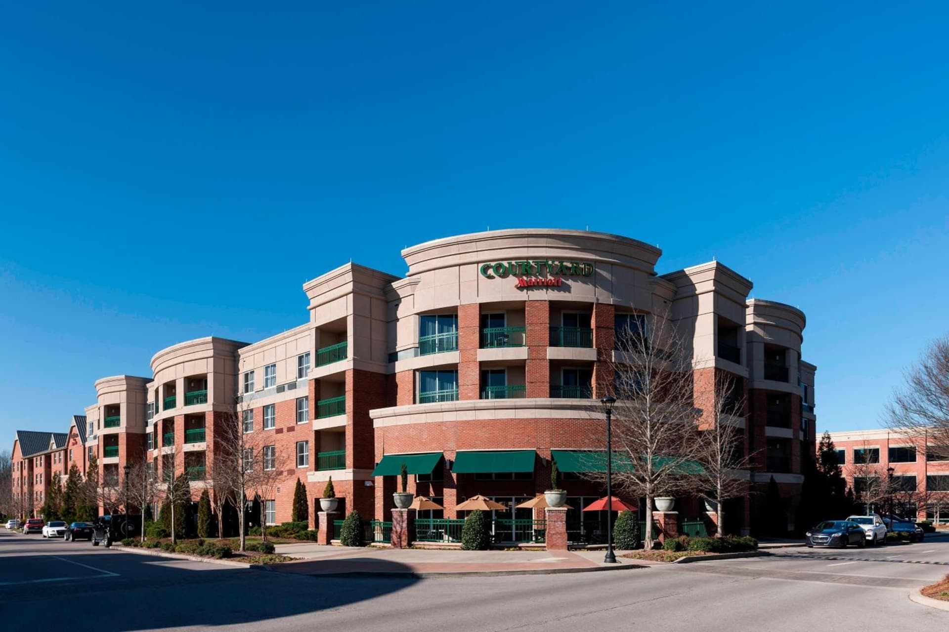 Courtyard by Marriott Franklin Cool Springs interior in Franklin, TN — gallery photo 2