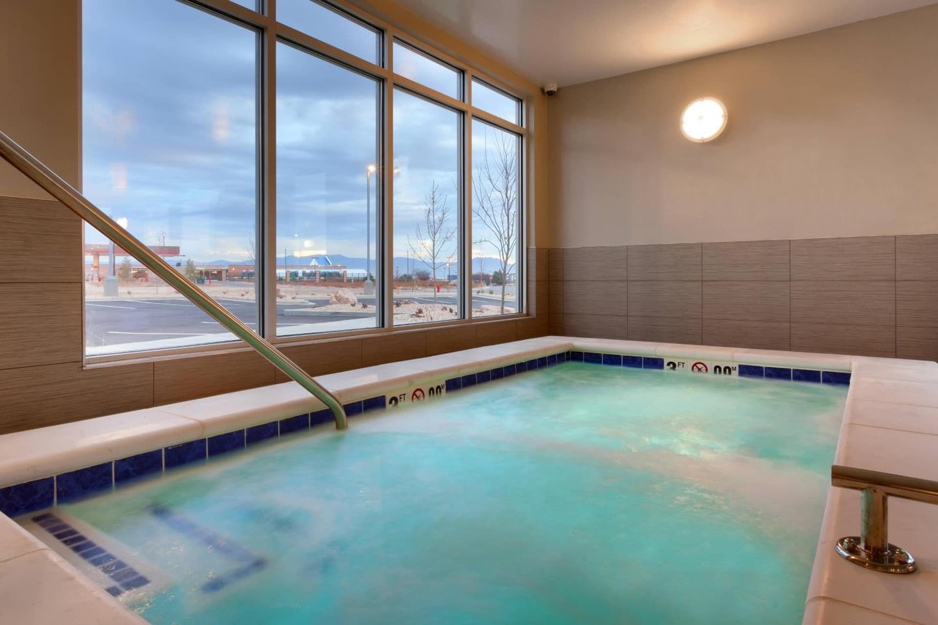 Residence Inn by Marriott Salt Lake City-West Jordan gallery photo in West Jordan, UT — image 21