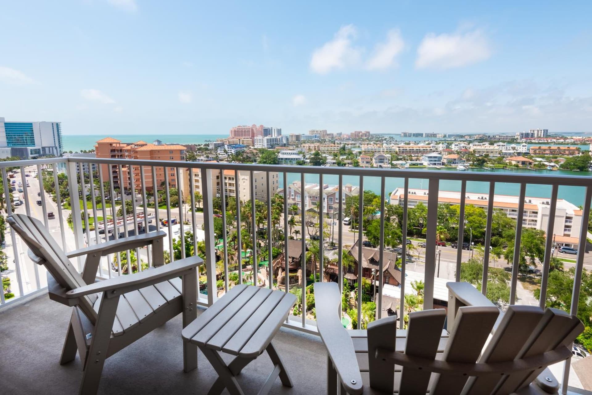 Hampton Inn and Suites Clearwater Beach gallery photo in Clearwater Beach, FL — image 50