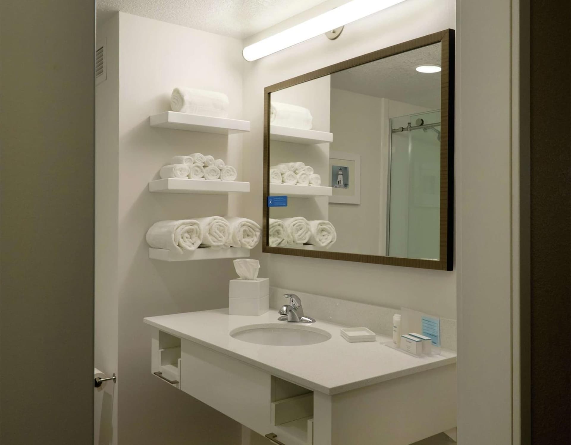 Hampton Inn Green Bay Downtown gallery photo in Green Bay, WI — image 11