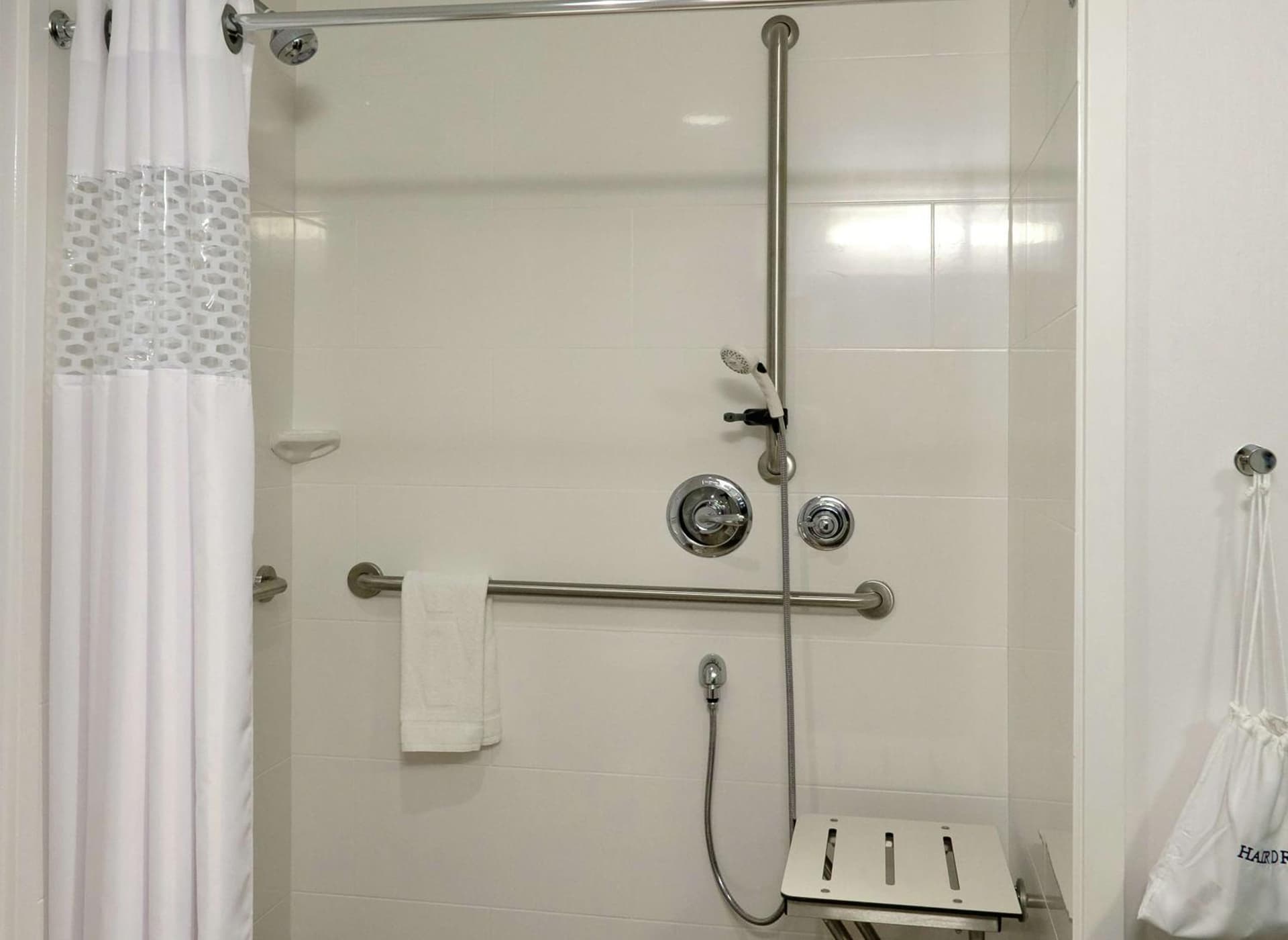 Hampton Inn Green Bay Downtown gallery photo in Green Bay, WI — image 9