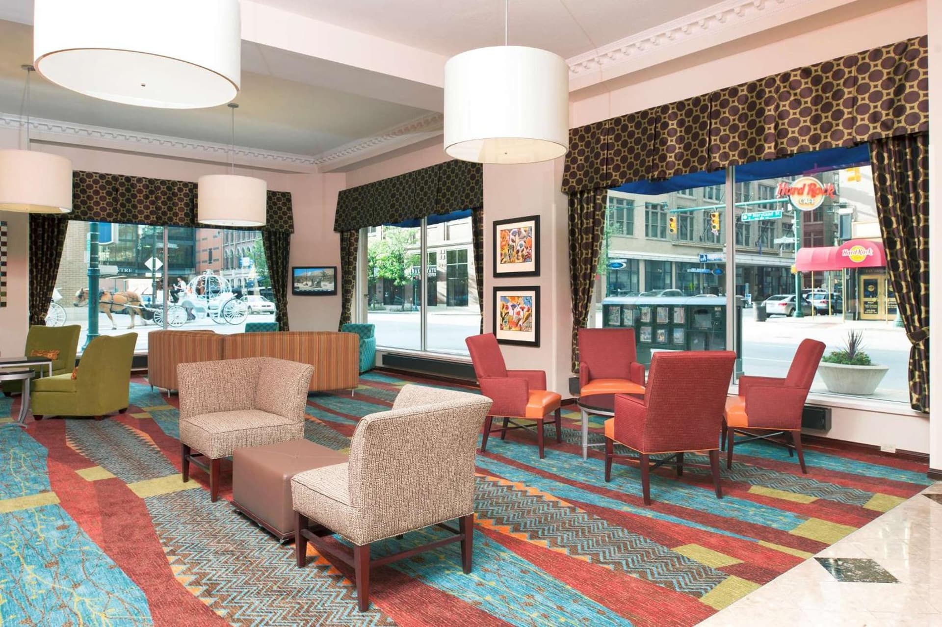 Hampton Inn Indianapolis Downtown Across from Circle Centre gallery photo in Indianapolis, IN — image 22