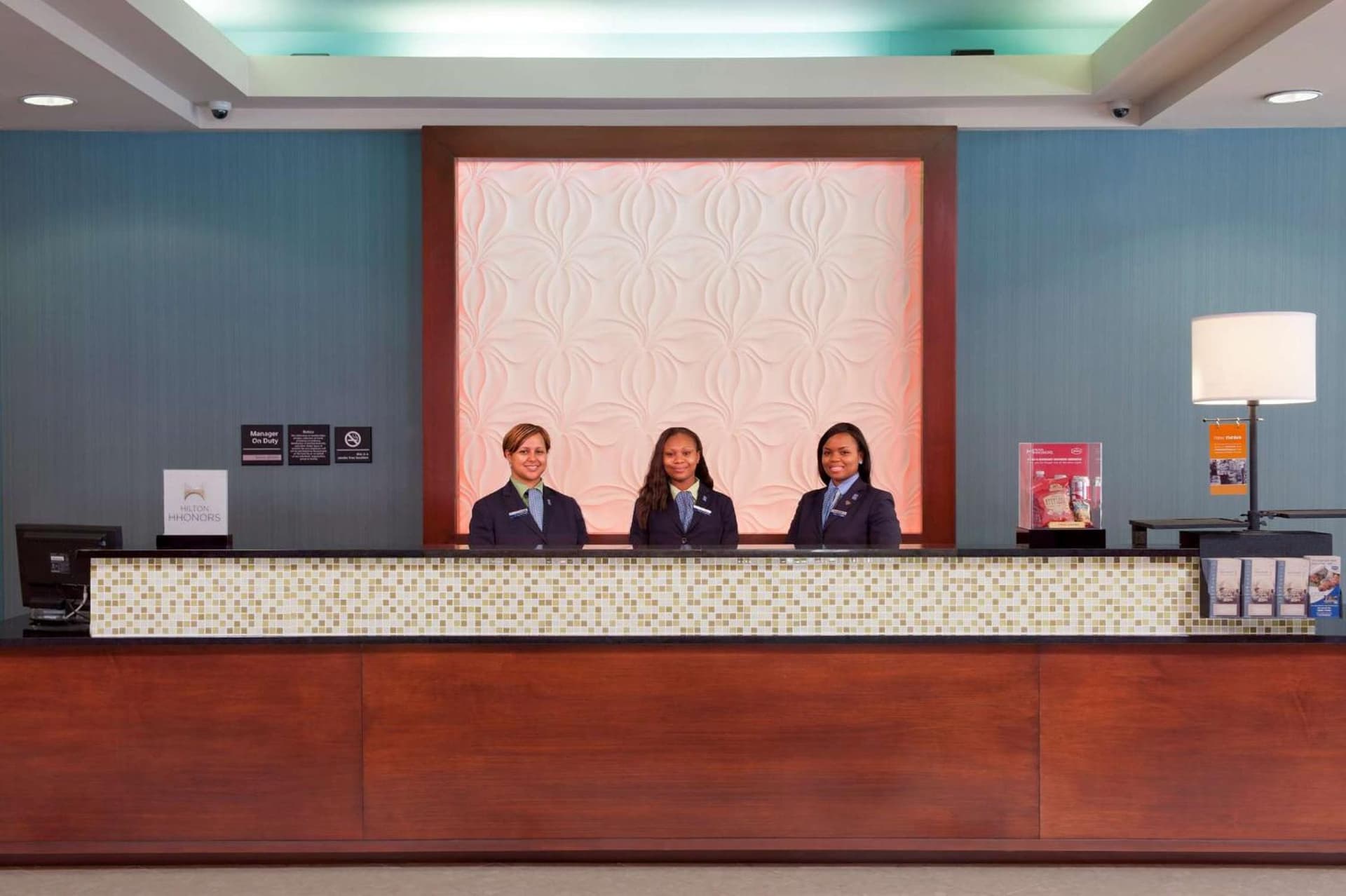 Hampton Inn Indianapolis Downtown Across from Circle Centre gallery photo in Indianapolis, IN — image 49