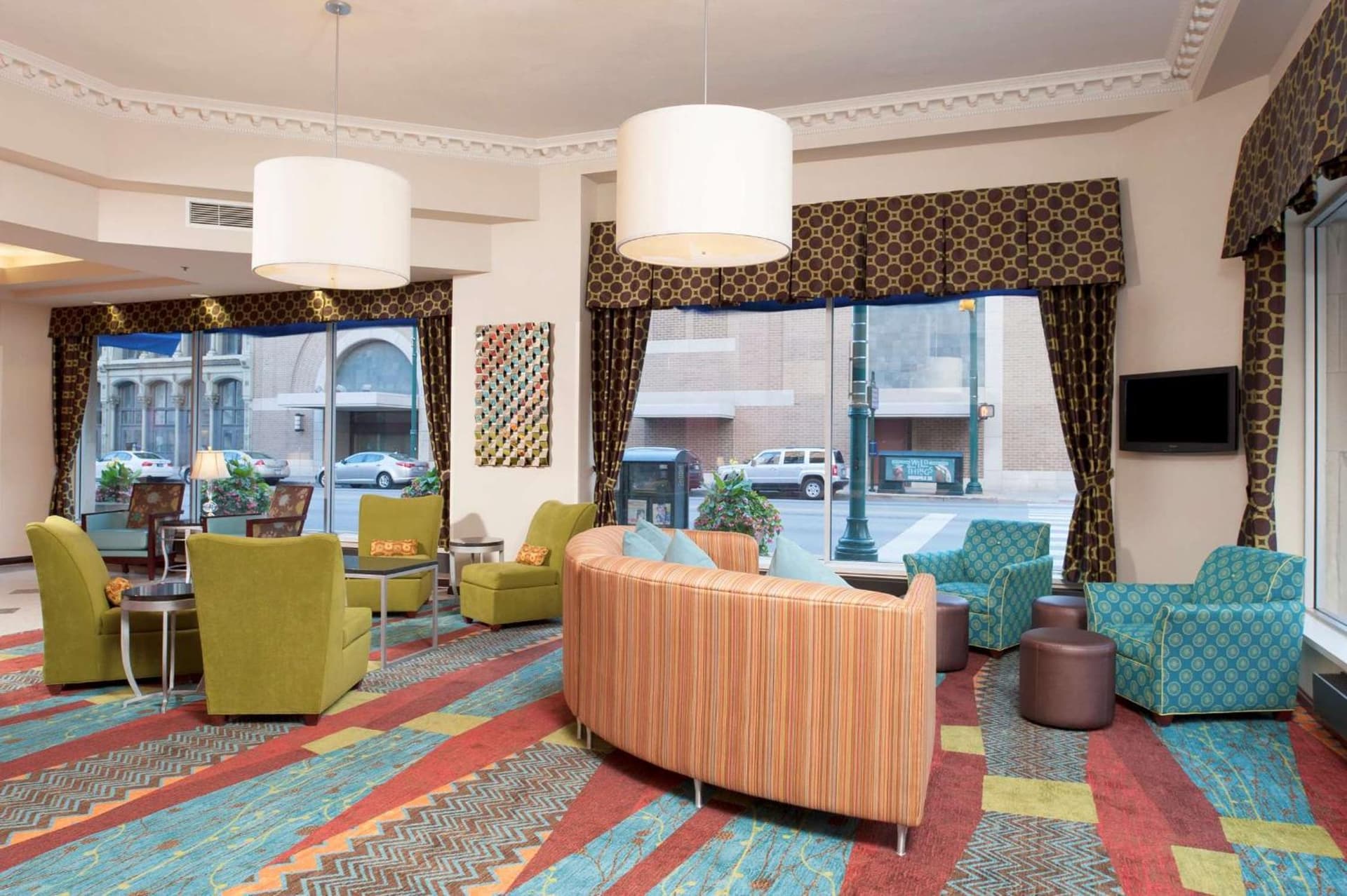 Hampton Inn Indianapolis Downtown Across from Circle Centre gallery photo in Indianapolis, IN — image 9