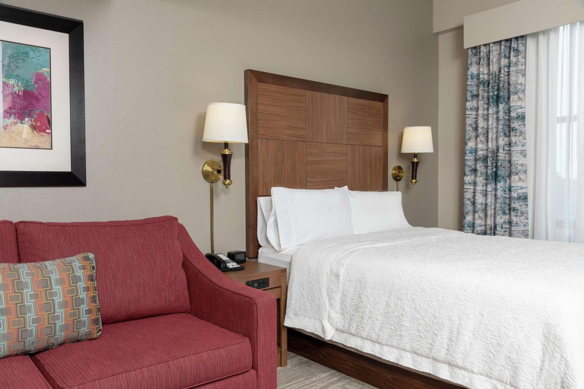 Hampton Inn Indianapolis Downtown Across from Circle Centre gallery photo in Indianapolis, IN — image 31