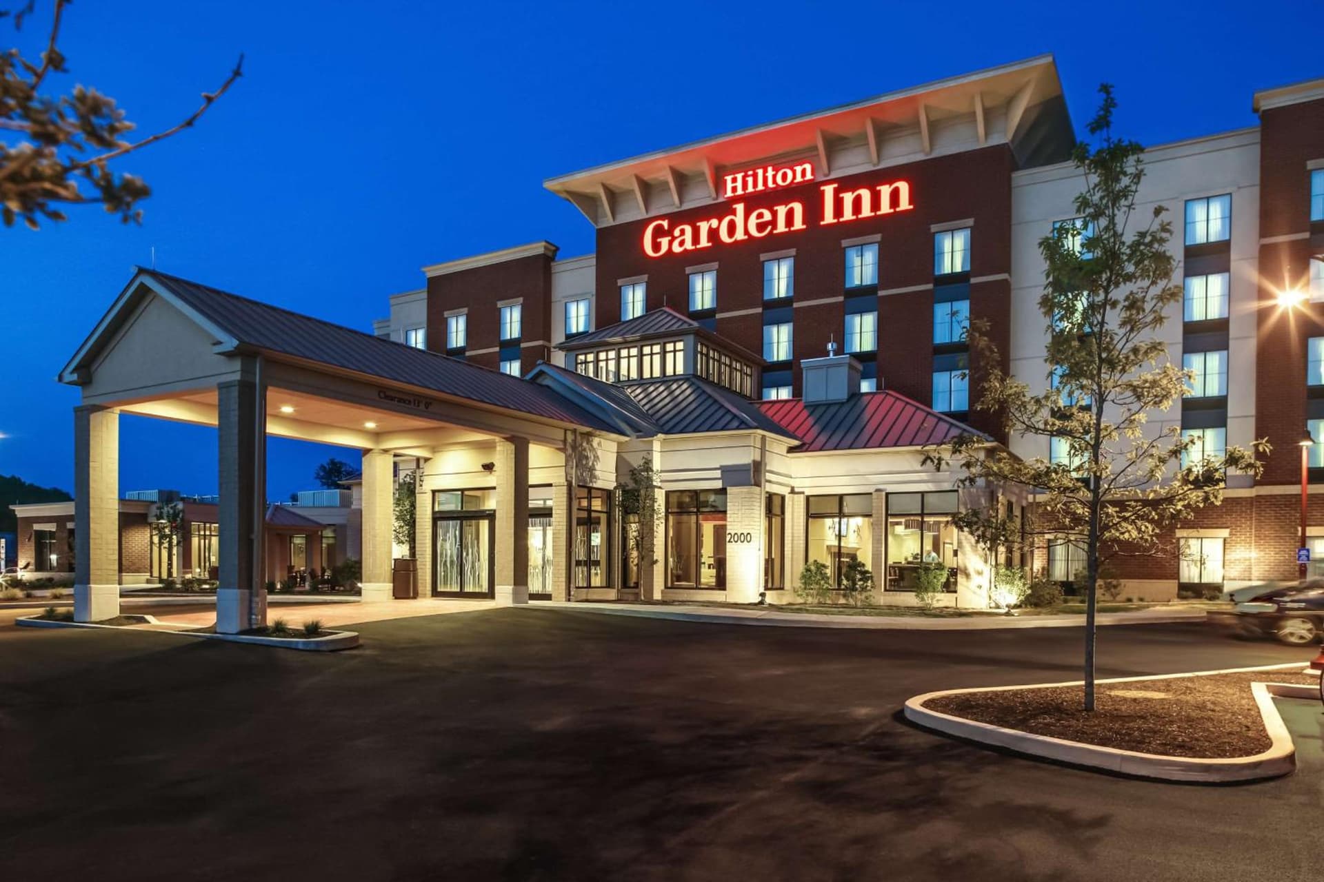 Hilton Garden Inn Pittsburgh/Cranberry interior in Cranberry Township — gallery photo 2