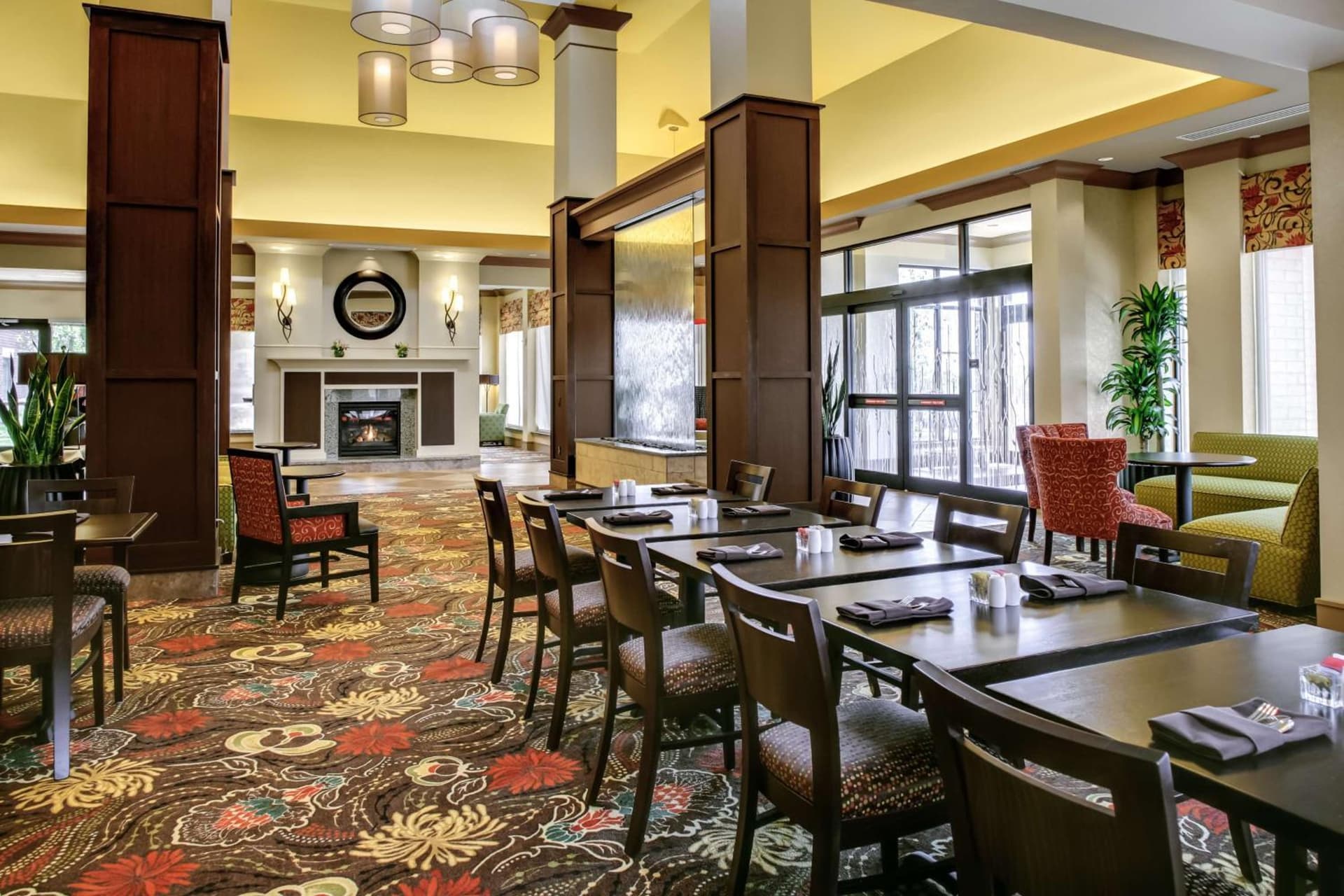 Hilton Garden Inn Pittsburgh/Cranberry gallery photo in Cranberry Township — image 5