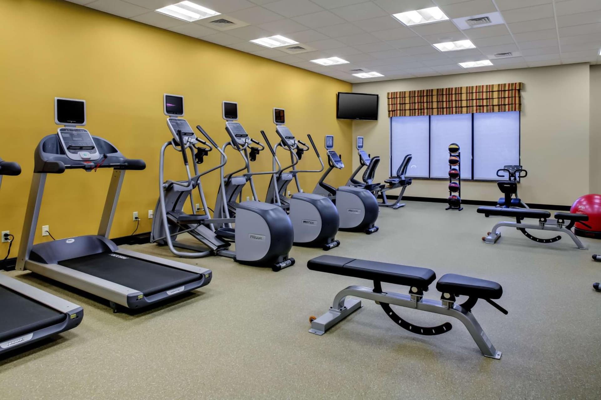 Hilton Garden Inn Pittsburgh/Cranberry gallery photo in Cranberry Township — image 14