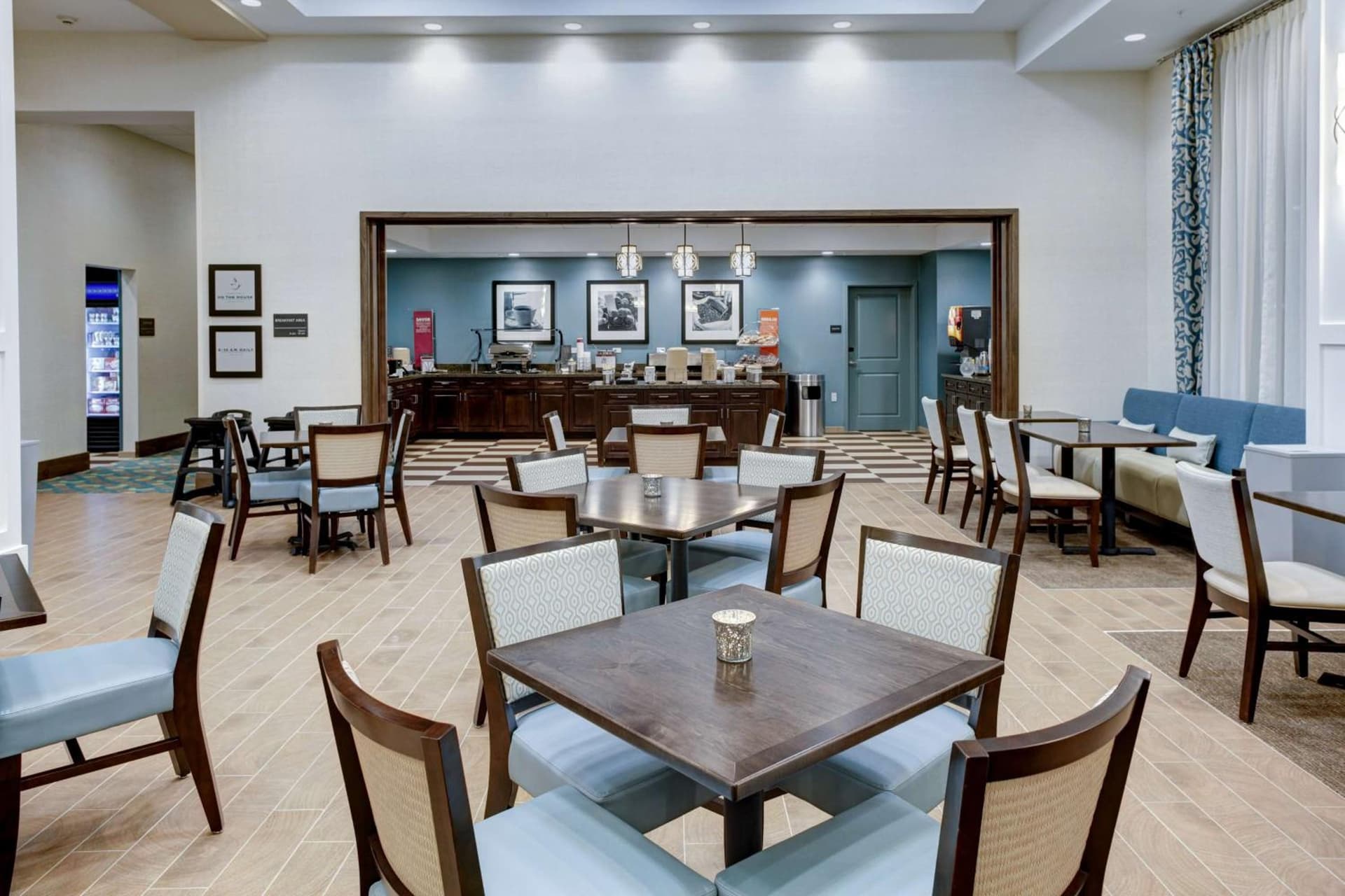Hampton Inn and Suites by Hilton Vero Beach-Downtown gallery photo in Vero Beach, FL — image 35