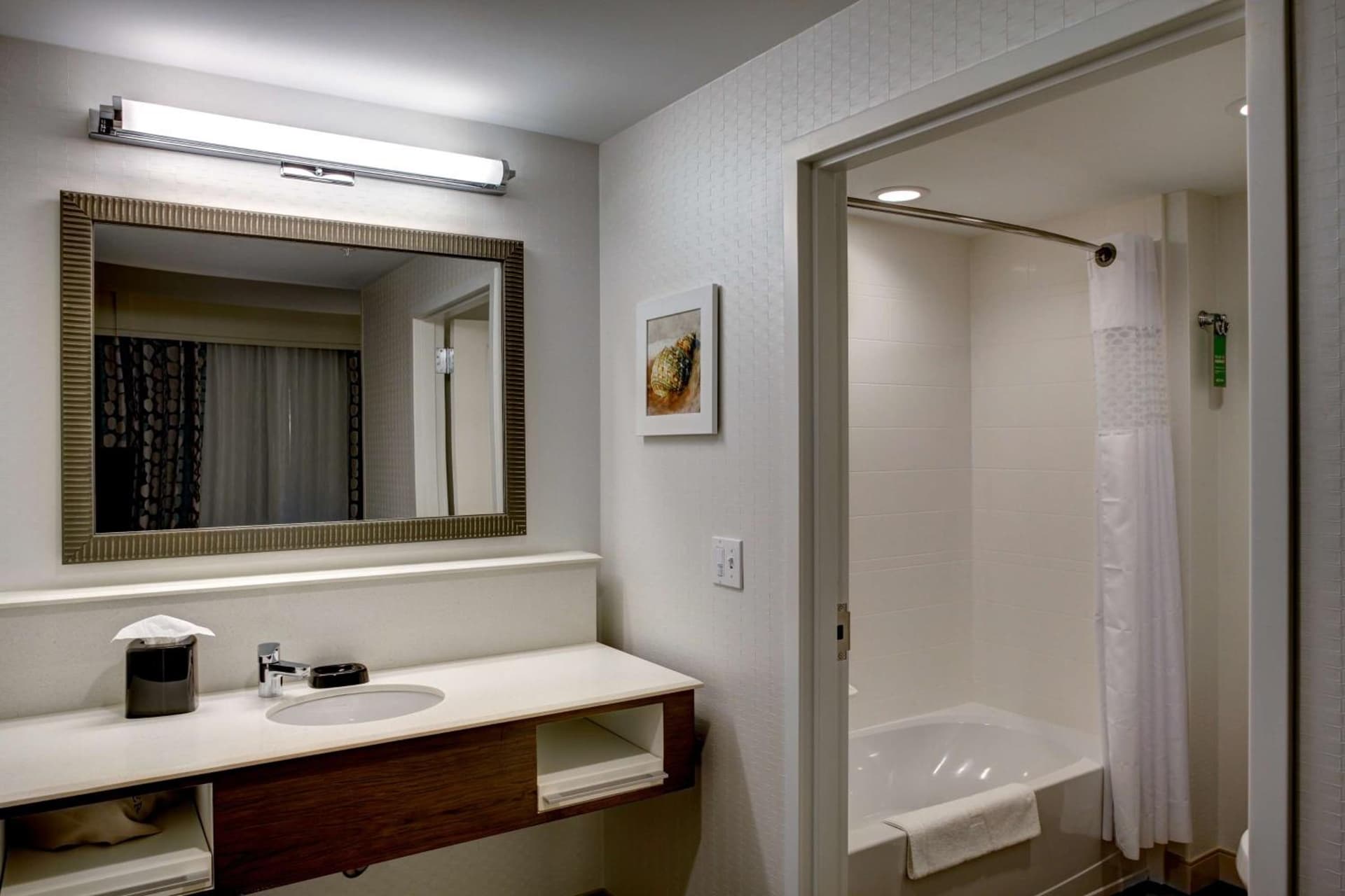 Hampton Inn and Suites by Hilton Vero Beach-Downtown gallery photo in Vero Beach, FL — image 29
