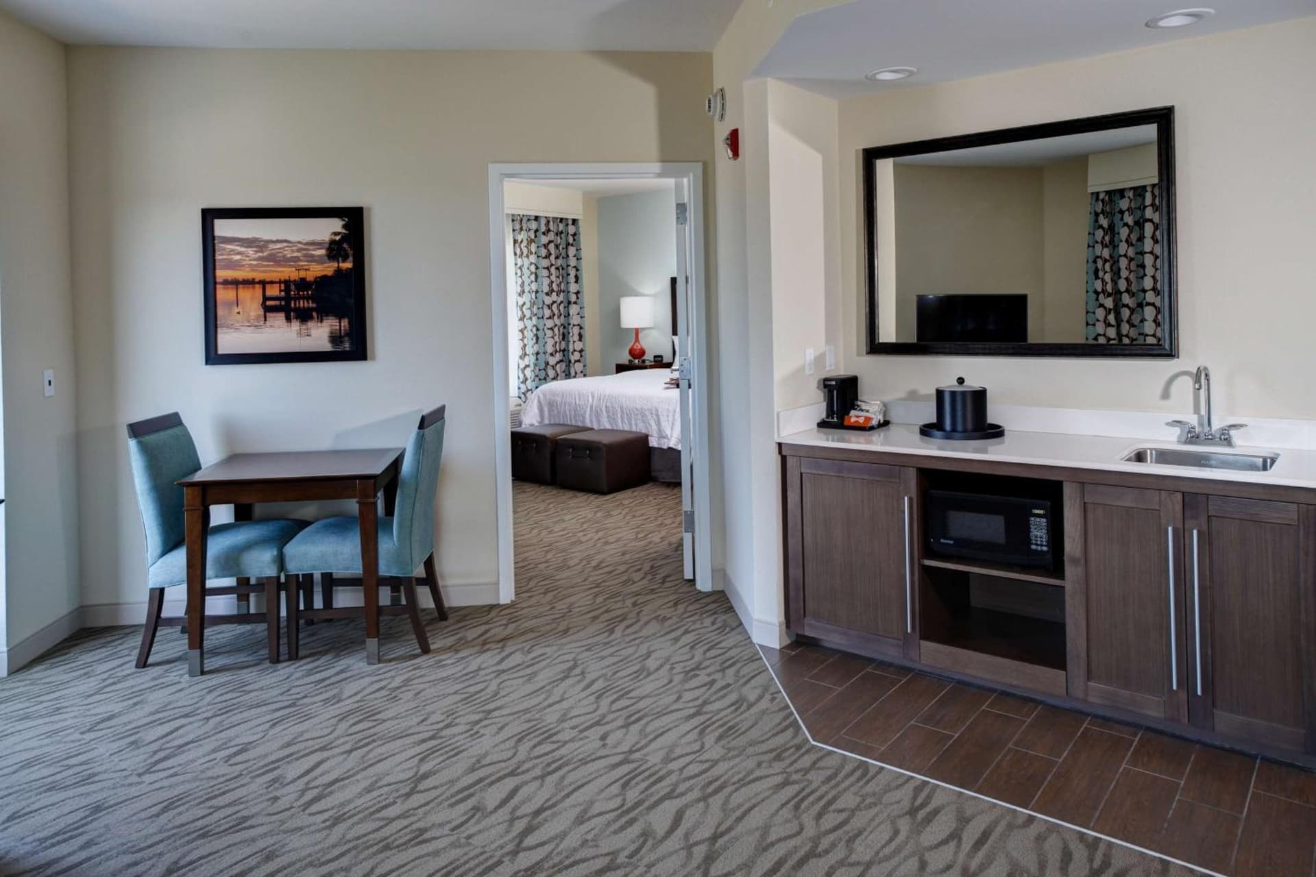 Hampton Inn and Suites by Hilton Vero Beach-Downtown gallery photo in Vero Beach, FL — image 5