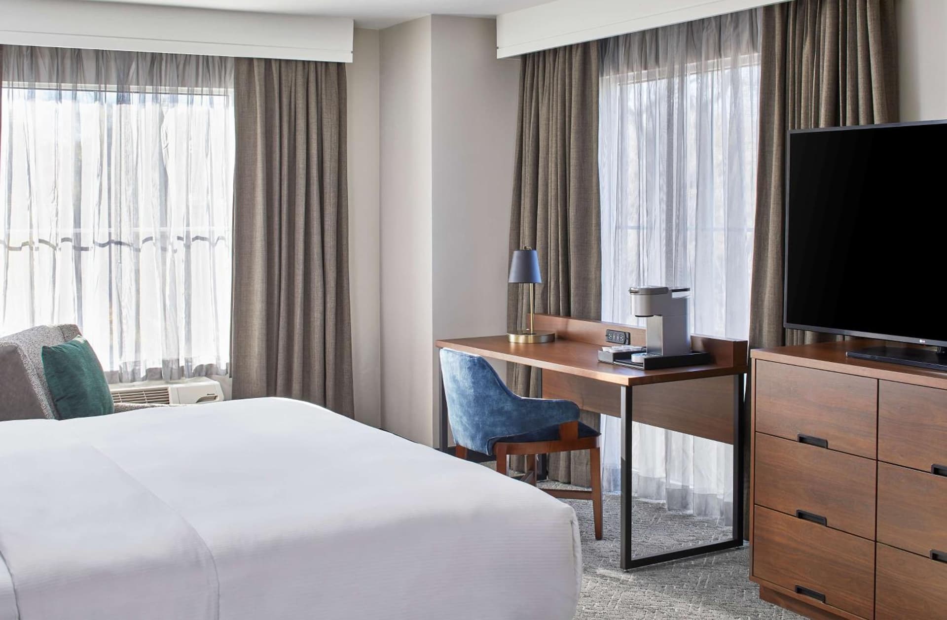 Cumberland House Knoxville, Tapestry Collection by Hilton gallery photo in Knoxville, TN — image 52