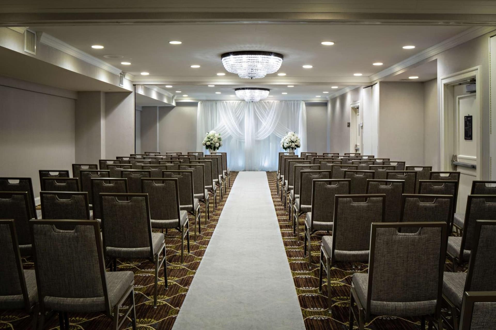 DoubleTree by Hilton Fairfield Hotel & Suites gallery photo in Fairfield — image 35