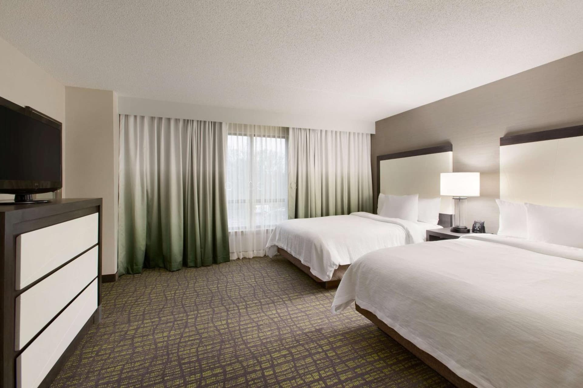 Embassy Suites Newark - Wilmington/South gallery photo in Newark, DE — image 7
