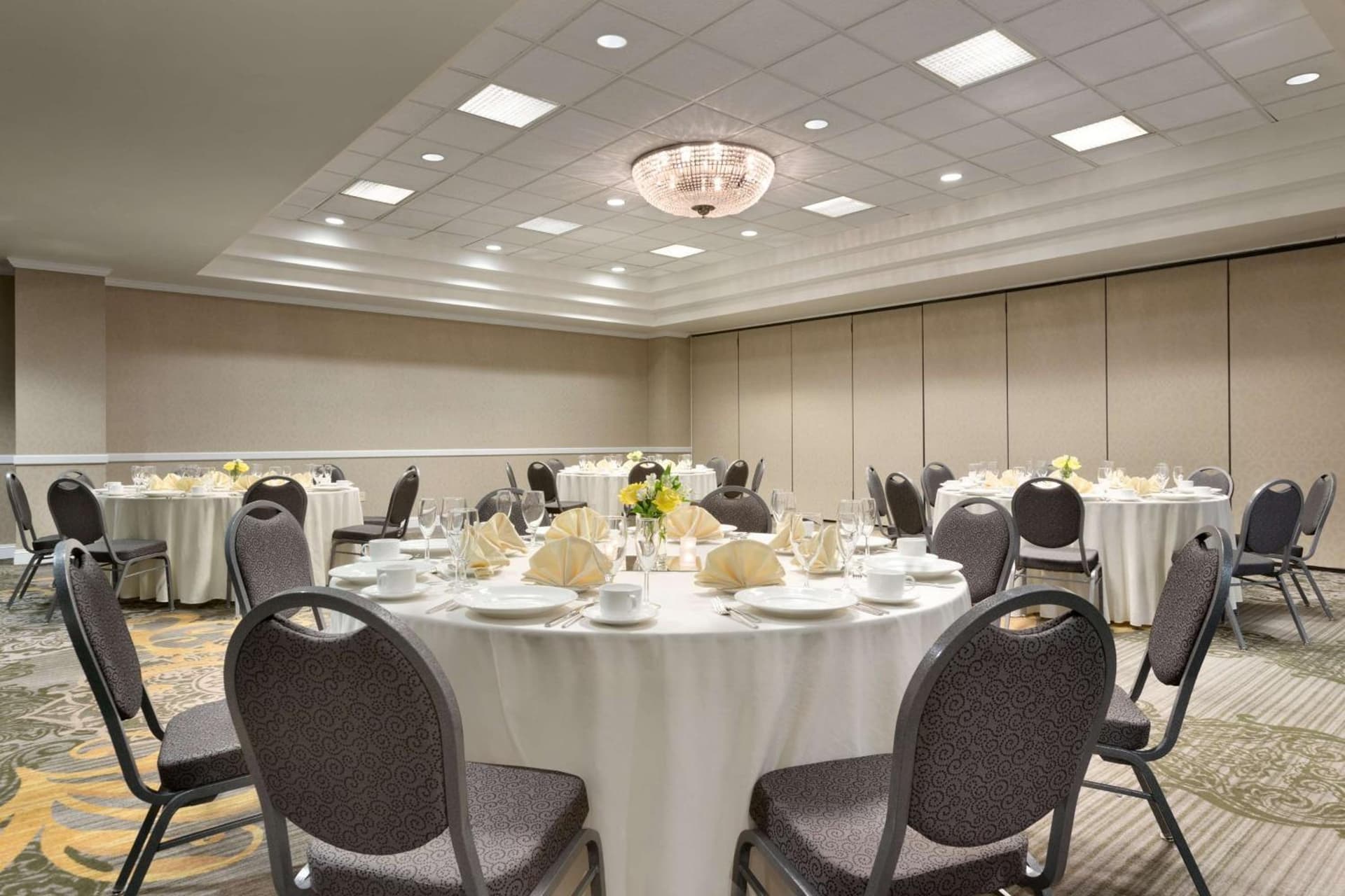 Embassy Suites Newark - Wilmington/South gallery photo in Newark, DE — image 10