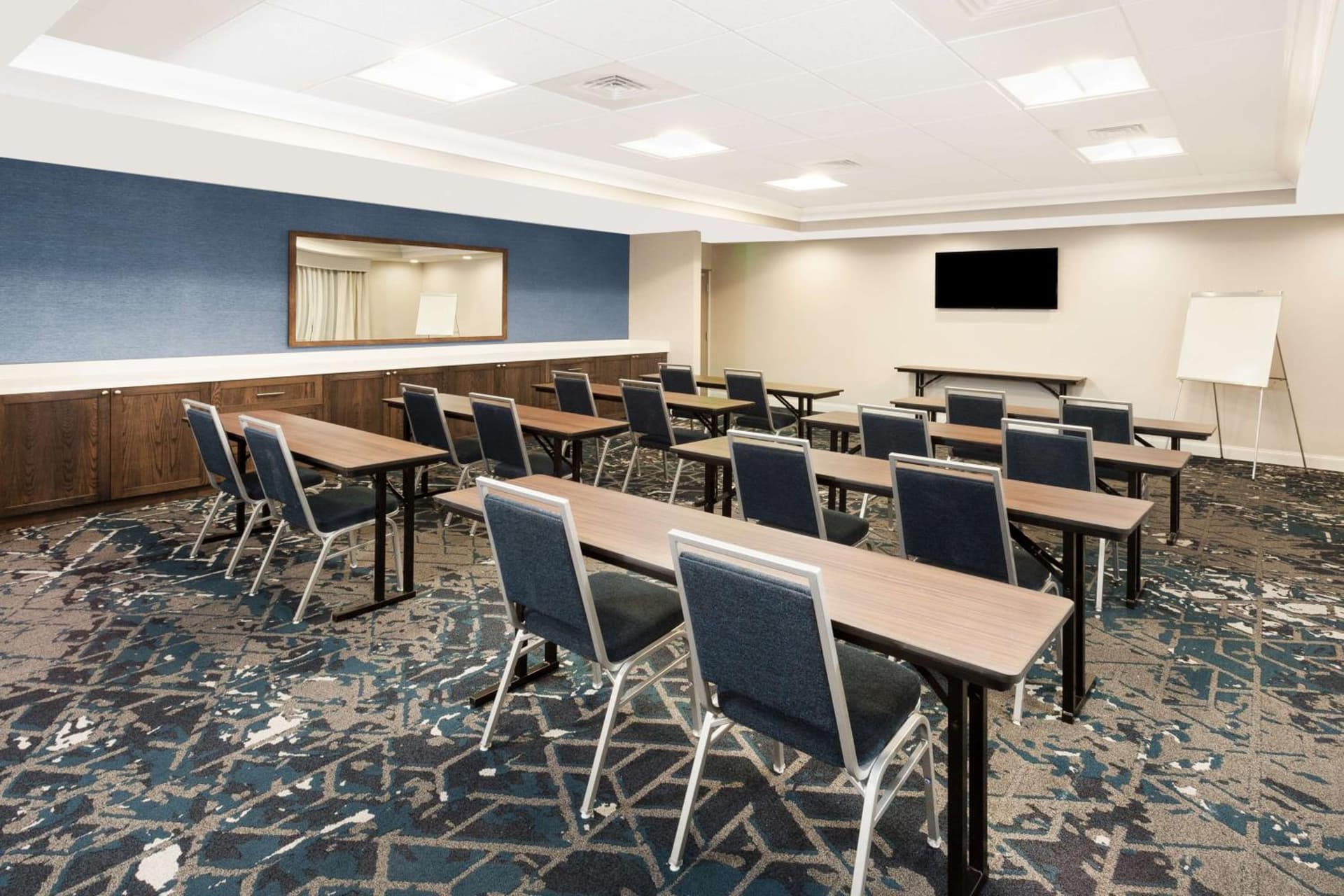 Hampton Inn Kennebunk Kennebunkport Me interior in Kennebunk, ME — gallery photo 2