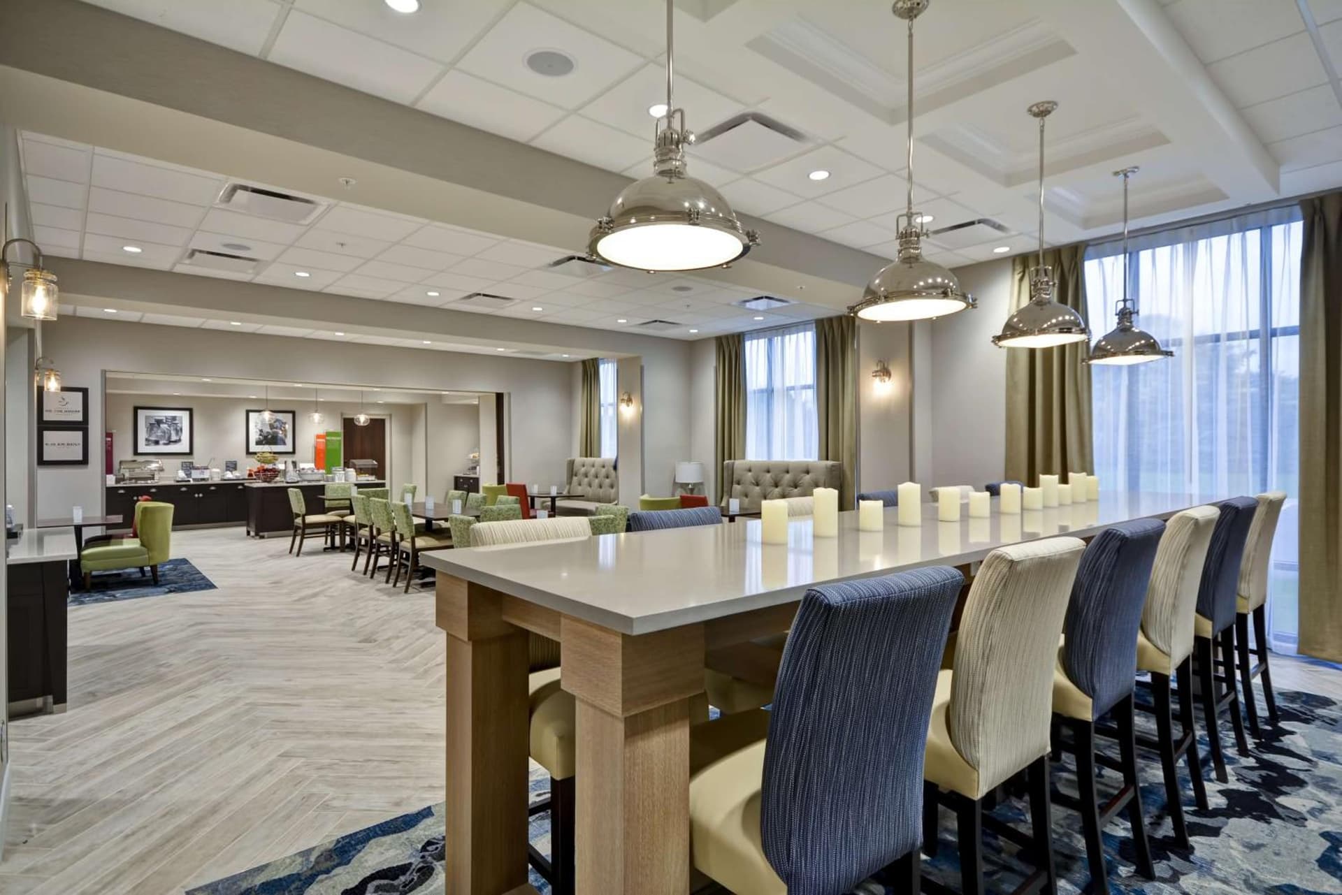 Hampton Inn Livonia Detroit gallery photo in Livonia, MI — image 18