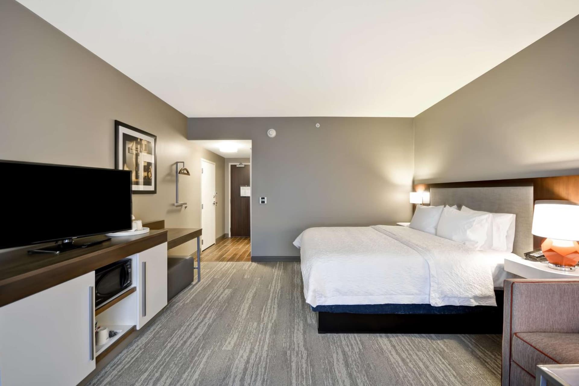 Hampton Inn Livonia Detroit gallery photo in Livonia, MI — image 5