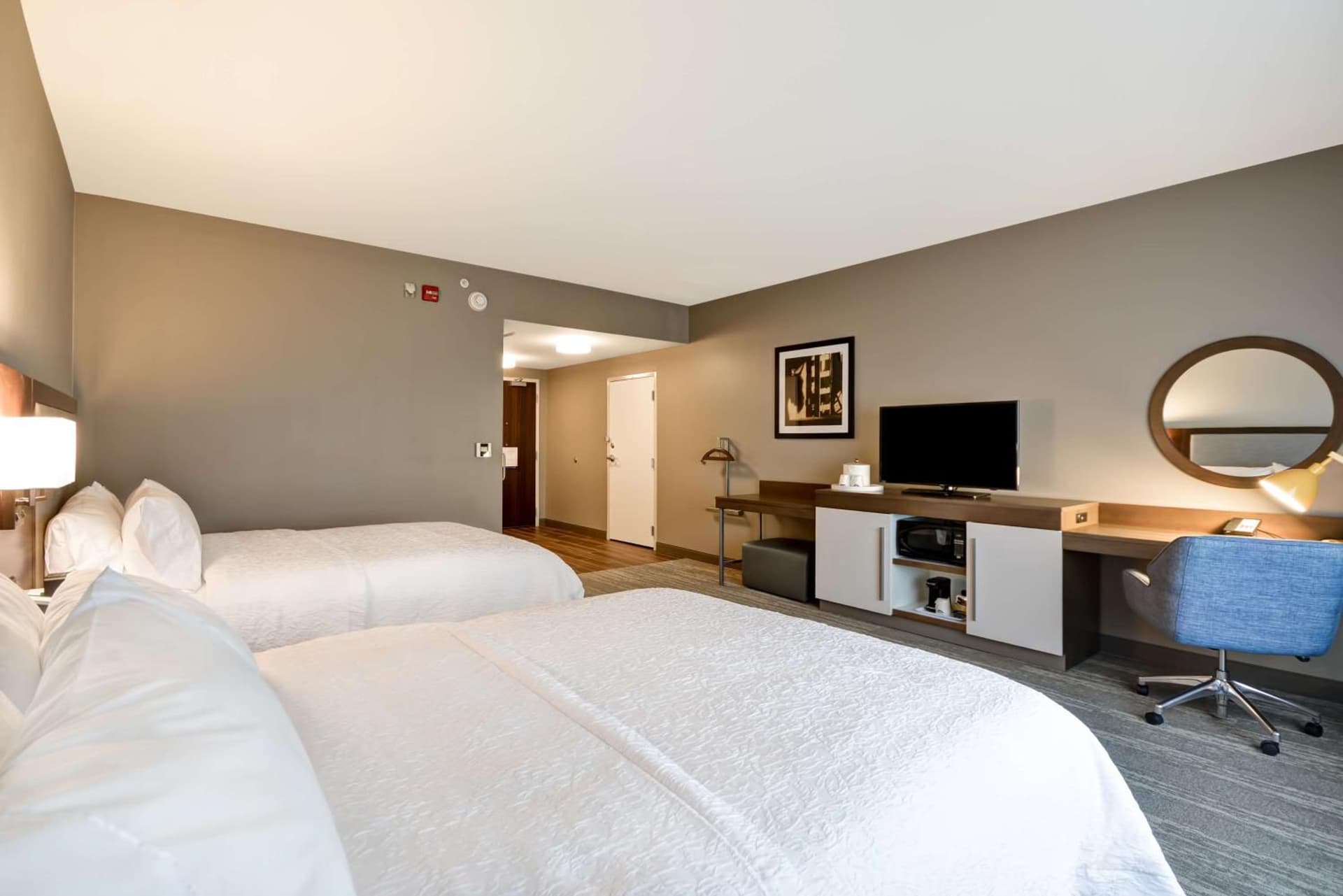 Hampton Inn Livonia Detroit gallery photo in Livonia, MI — image 8