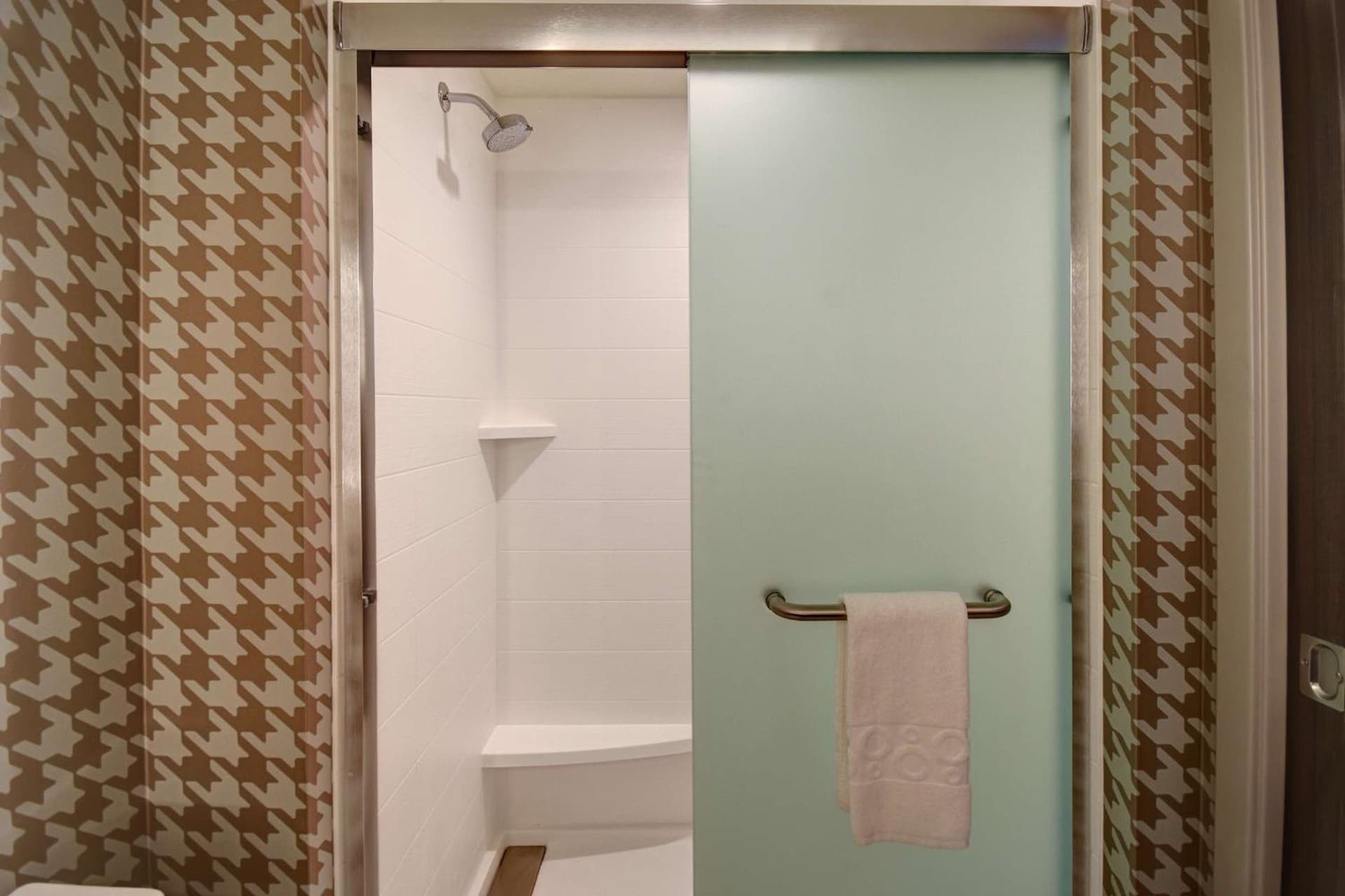 Home2 Suites by Hilton Troy gallery photo in Troy, MI — image 31