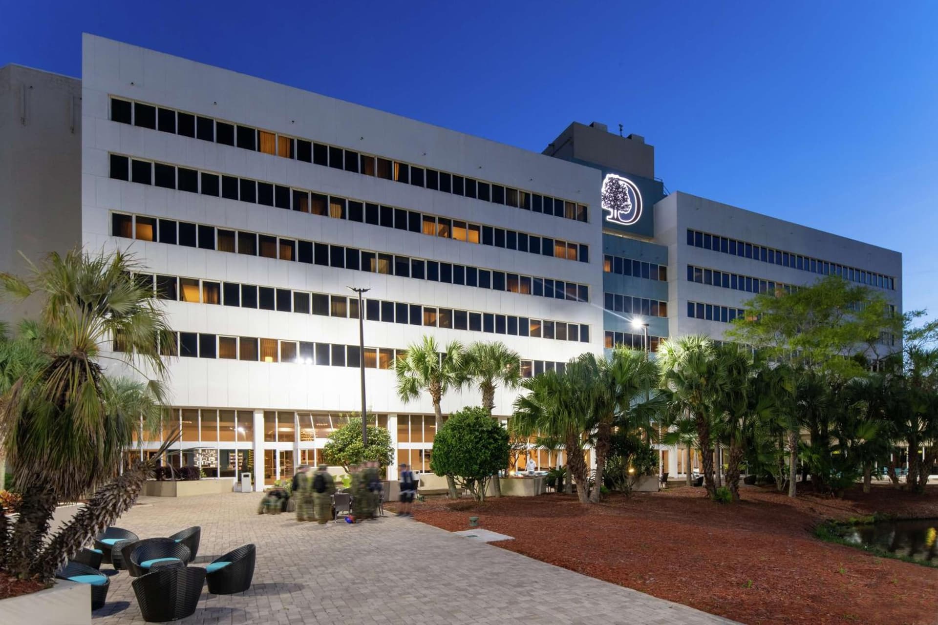 DoubleTree by Hilton Hotel Jacksonville Airport gallery photo in Jacksonville, FL — image 44