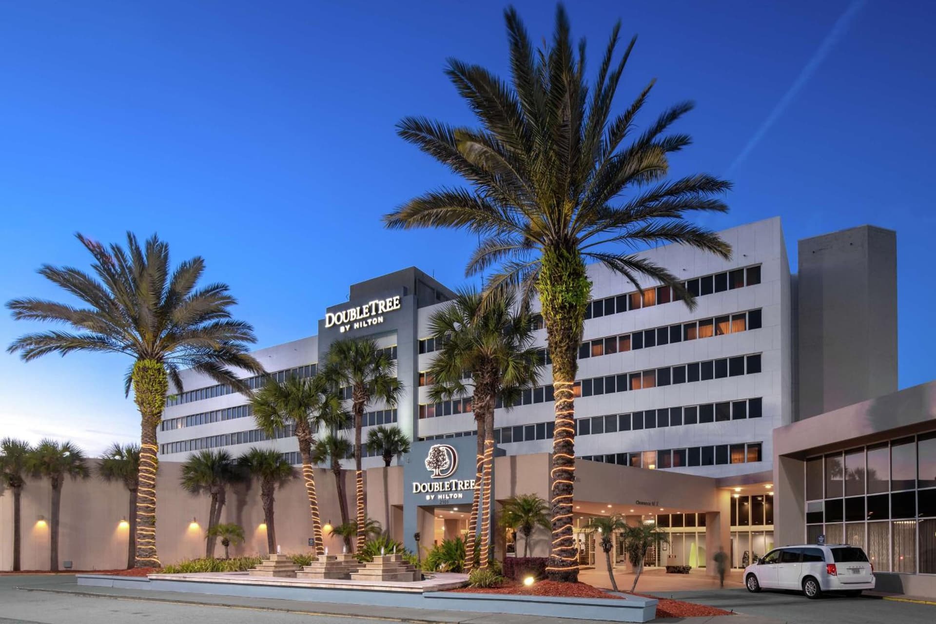 DoubleTree by Hilton Hotel Jacksonville Airport gallery photo in Jacksonville, FL — image 46