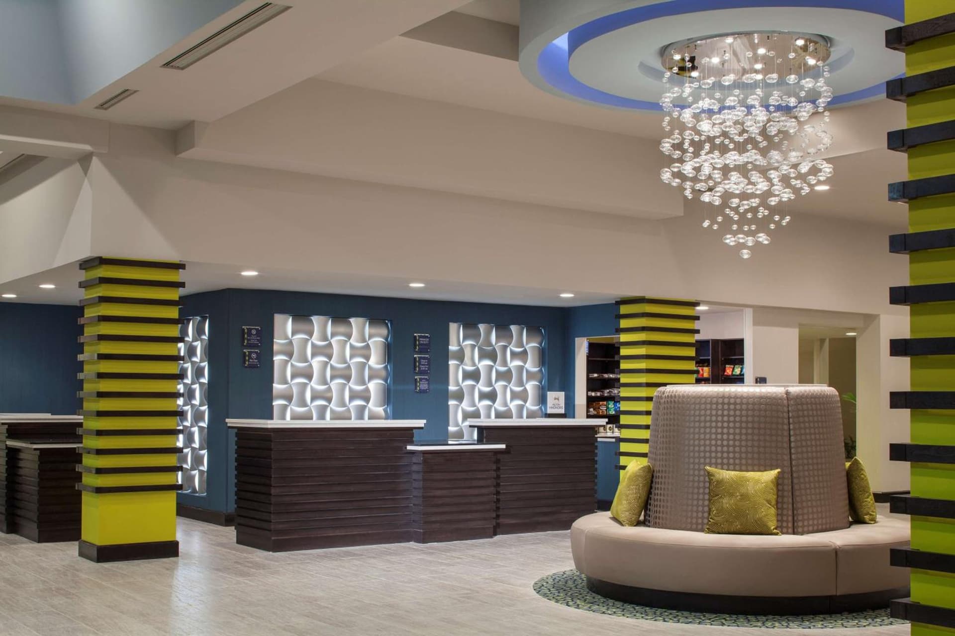 DoubleTree by Hilton Hotel Jacksonville Airport gallery photo in Jacksonville, FL — image 12