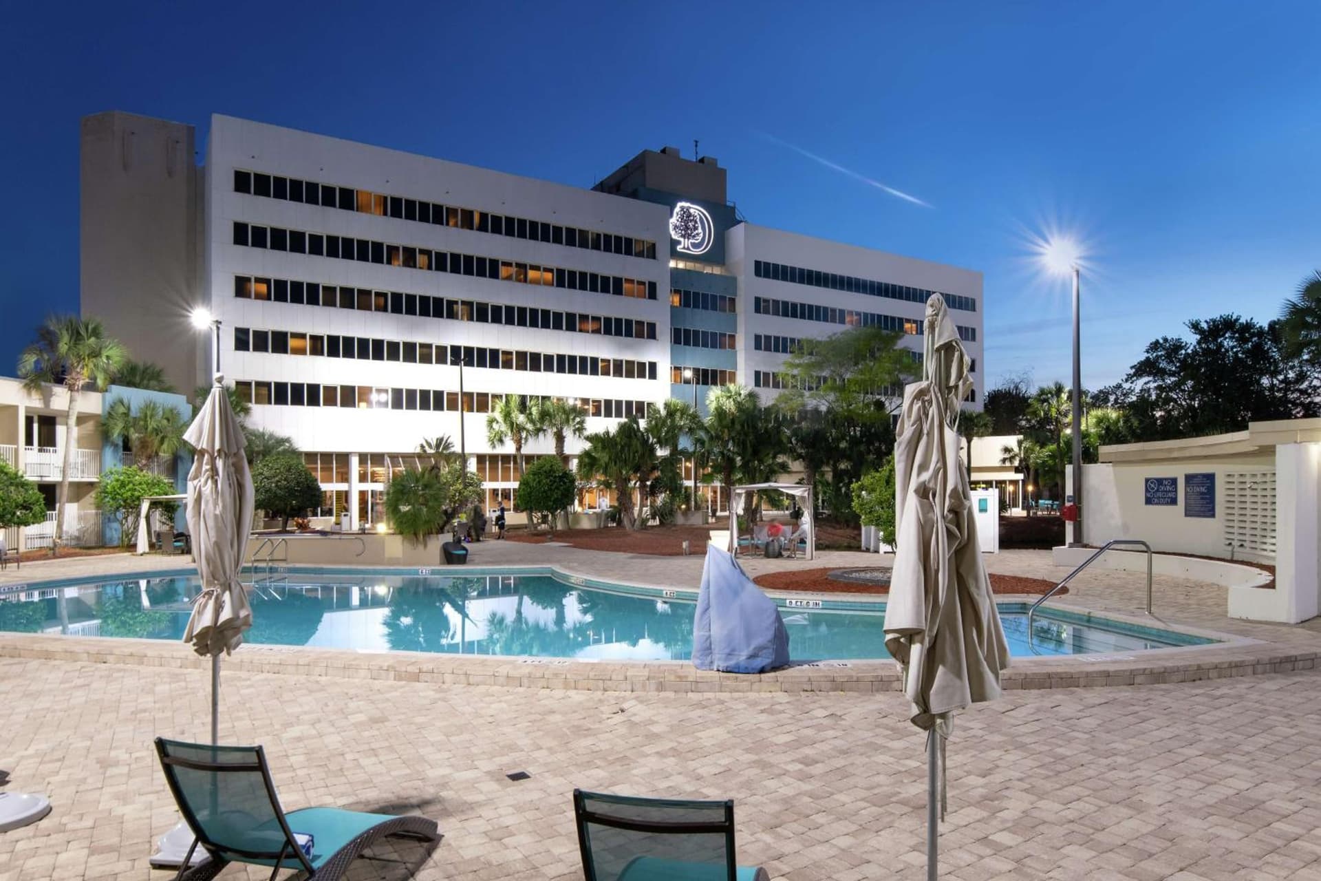 DoubleTree by Hilton Hotel Jacksonville Airport gallery photo in Jacksonville, FL — image 65