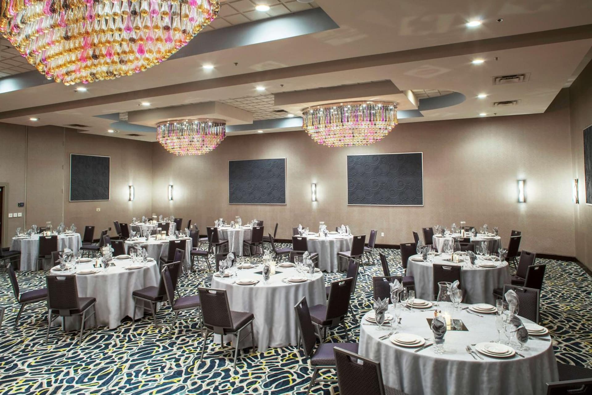 DoubleTree by Hilton Hotel Jacksonville Airport gallery photo in Jacksonville, FL — image 14