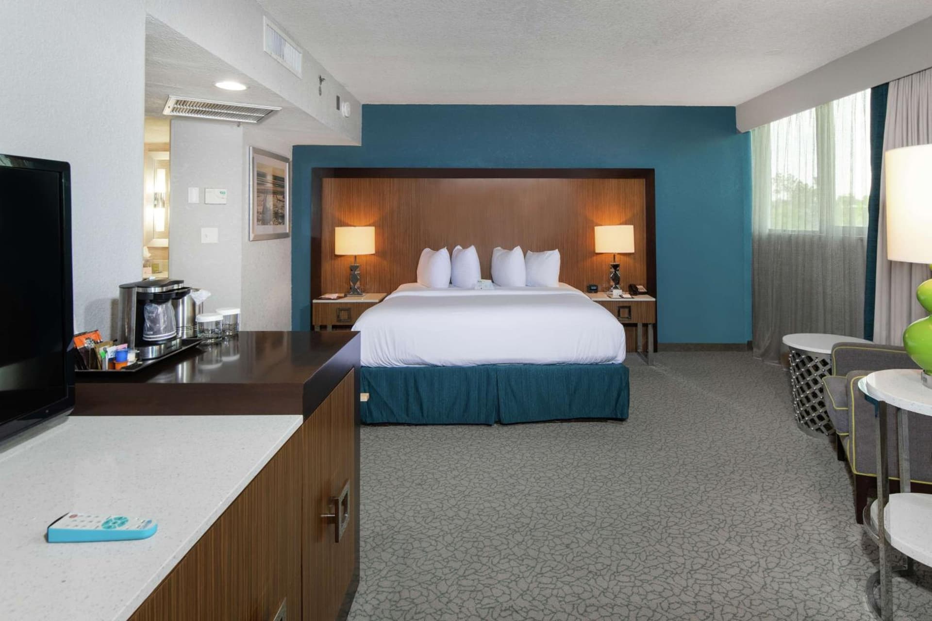 DoubleTree by Hilton Hotel Jacksonville Airport gallery photo in Jacksonville, FL — image 53