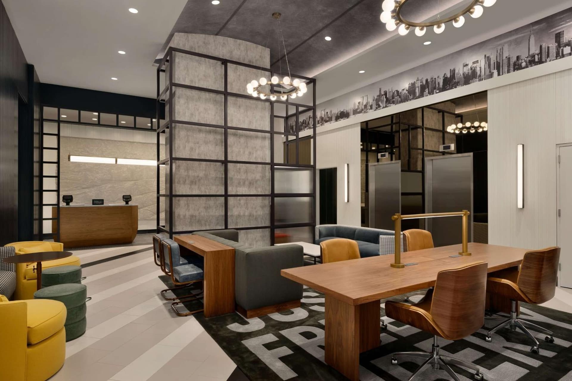 DoubleTree by Hilton New York Downtown interior in New York, NY — gallery photo 2