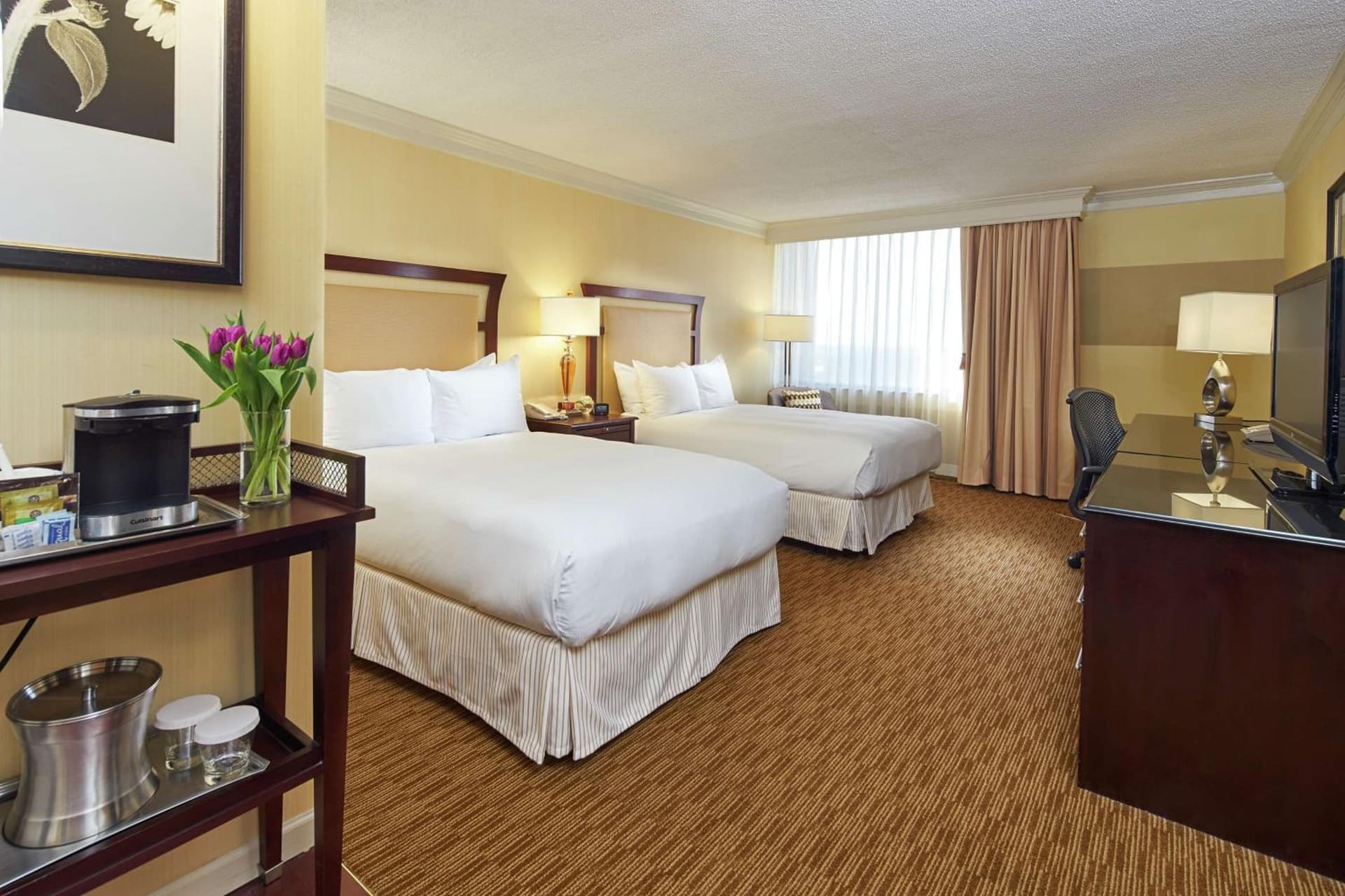 Hilton Raleigh North Hills gallery photo in Raleigh, NC — image 5