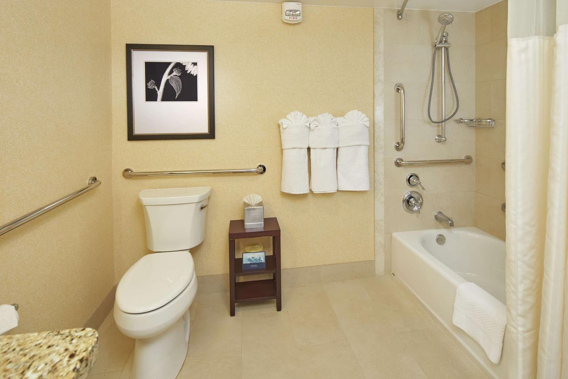 Hilton Raleigh North Hills gallery photo in Raleigh, NC — image 13