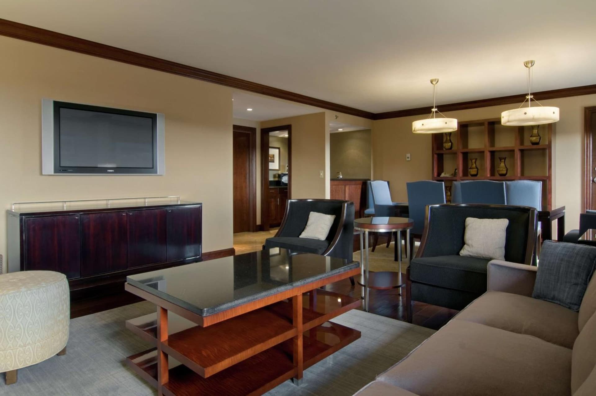 Hilton Raleigh North Hills gallery photo in Raleigh, NC — image 26