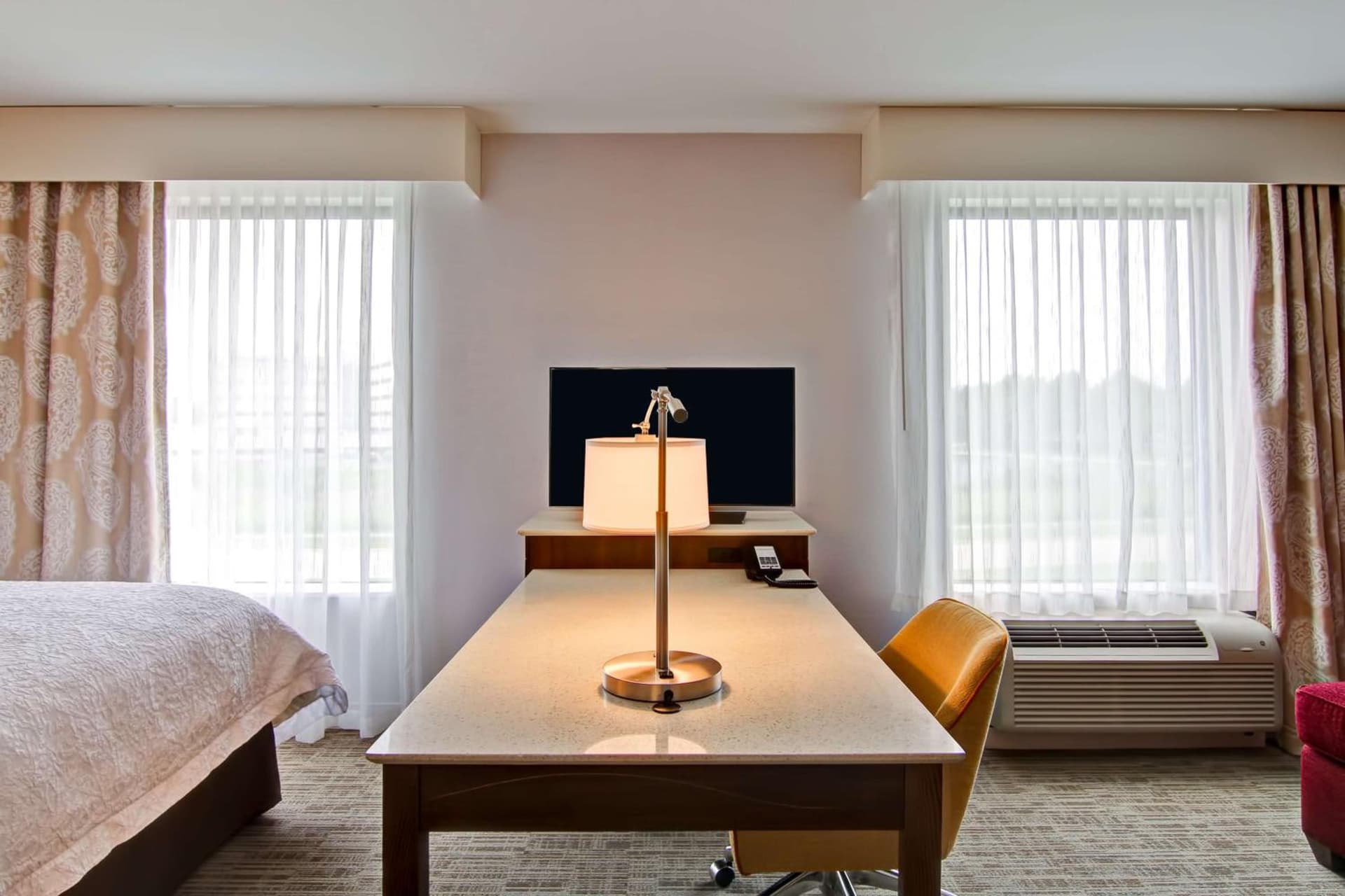 Hampton Inn & Suites Detroit/Troy gallery photo in Clawson, MI — image 32