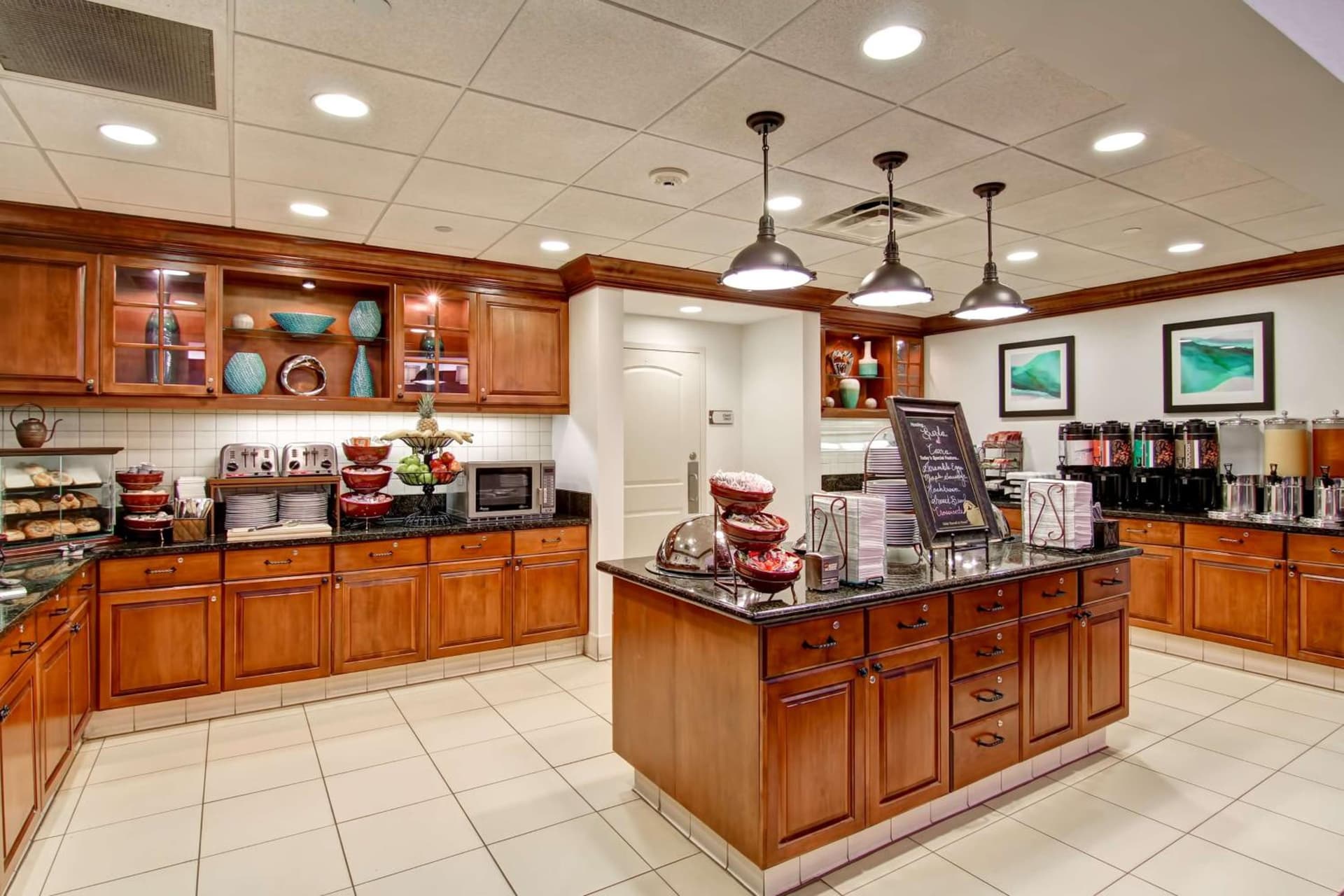 Homewood Suites by Hilton Bentonville-Rogers gallery photo in Rogers, AR — image 11