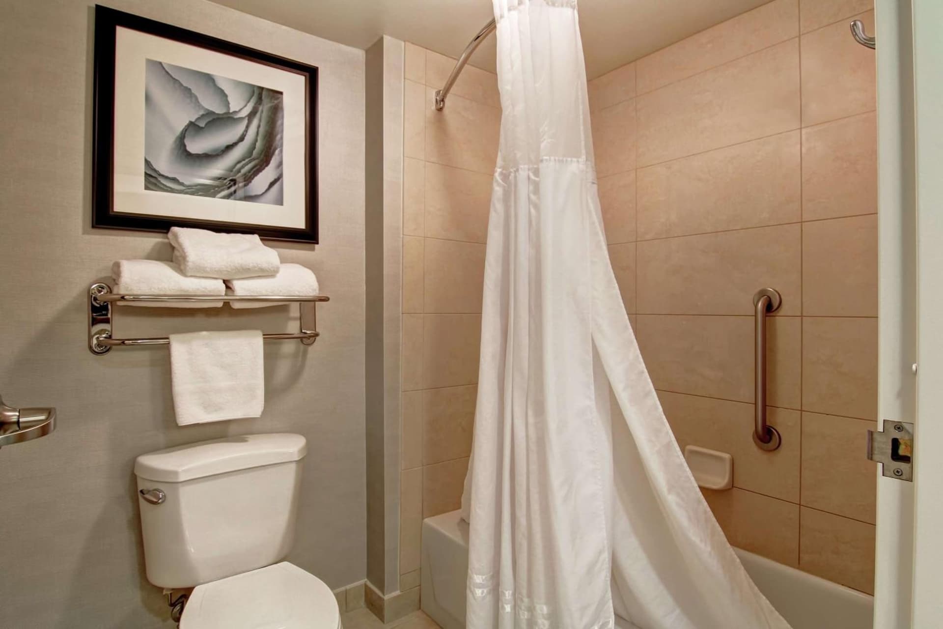 Homewood Suites by Hilton Bentonville-Rogers gallery photo in Rogers, AR — image 7