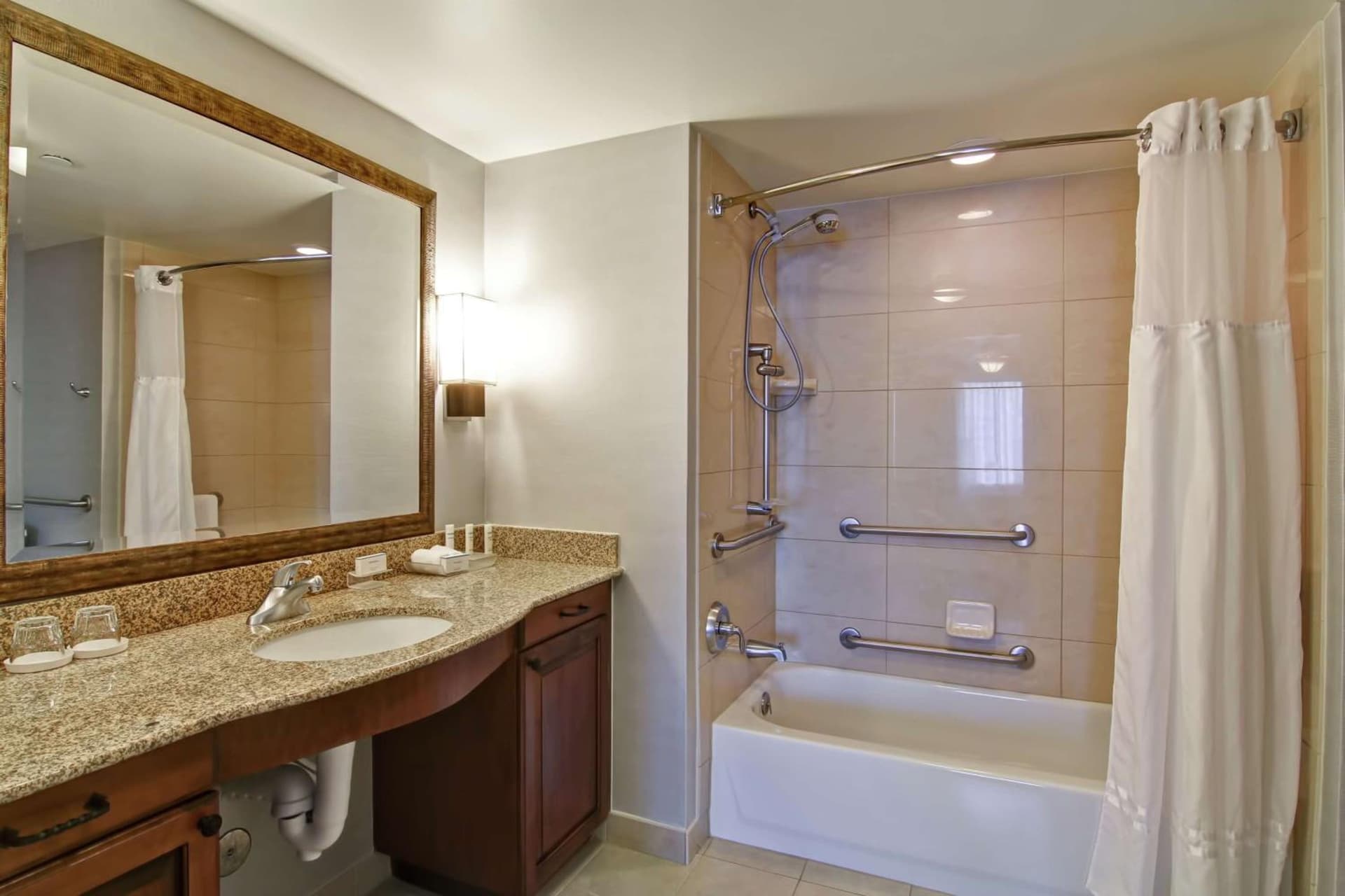 Homewood Suites by Hilton Bentonville-Rogers gallery photo in Rogers, AR — image 13