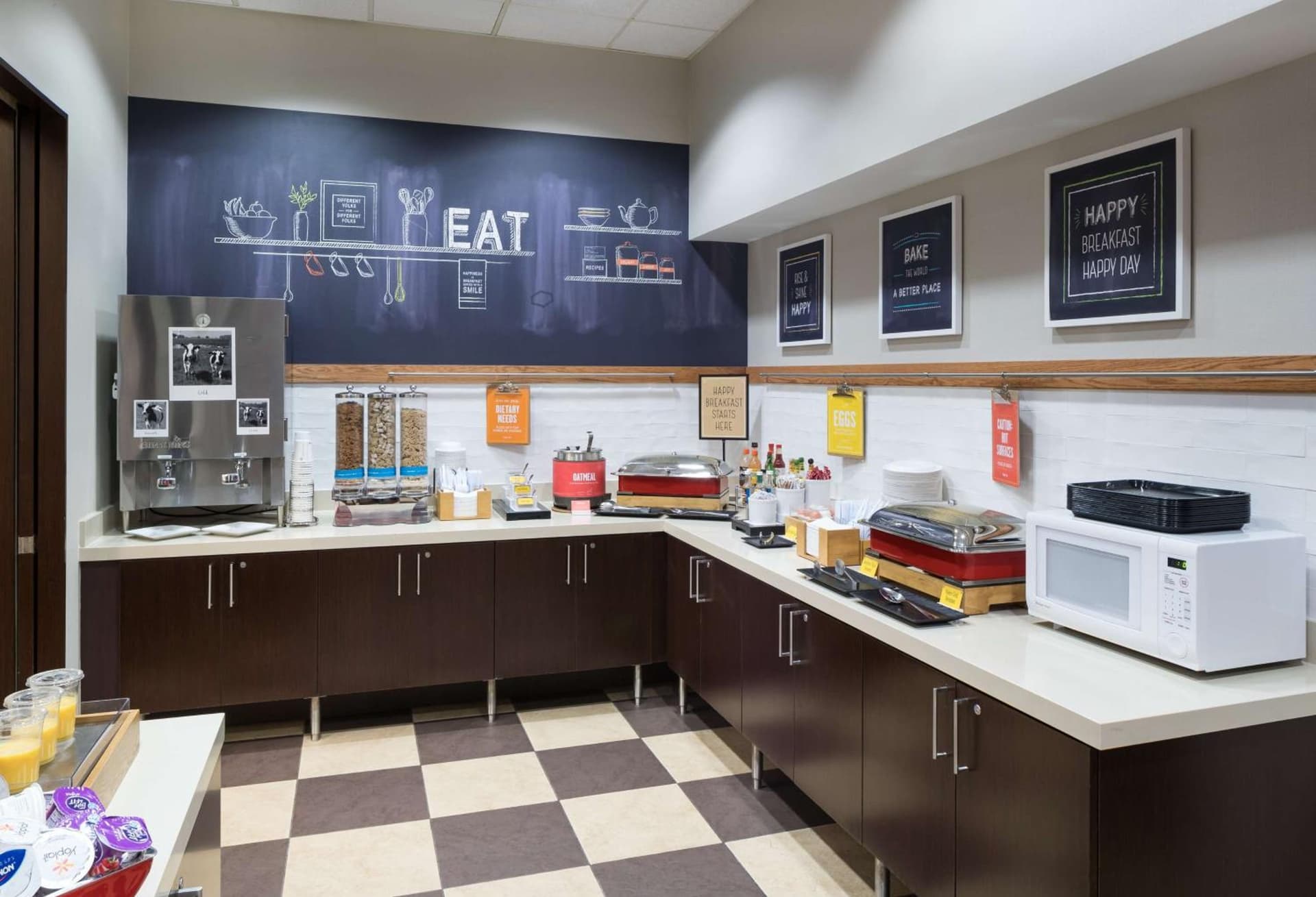 Hampton Inn & Suites Chicago North Shore gallery photo in Skokie, IL — image 48