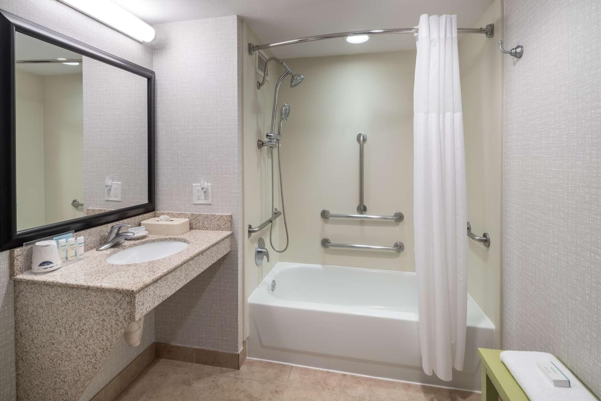 Hampton Inn & Suites Chicago North Shore interior in Skokie, IL — gallery photo 2