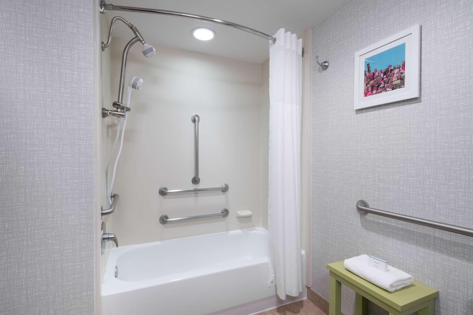 Hampton Inn & Suites Chicago North Shore gallery photo in Skokie, IL — image 38